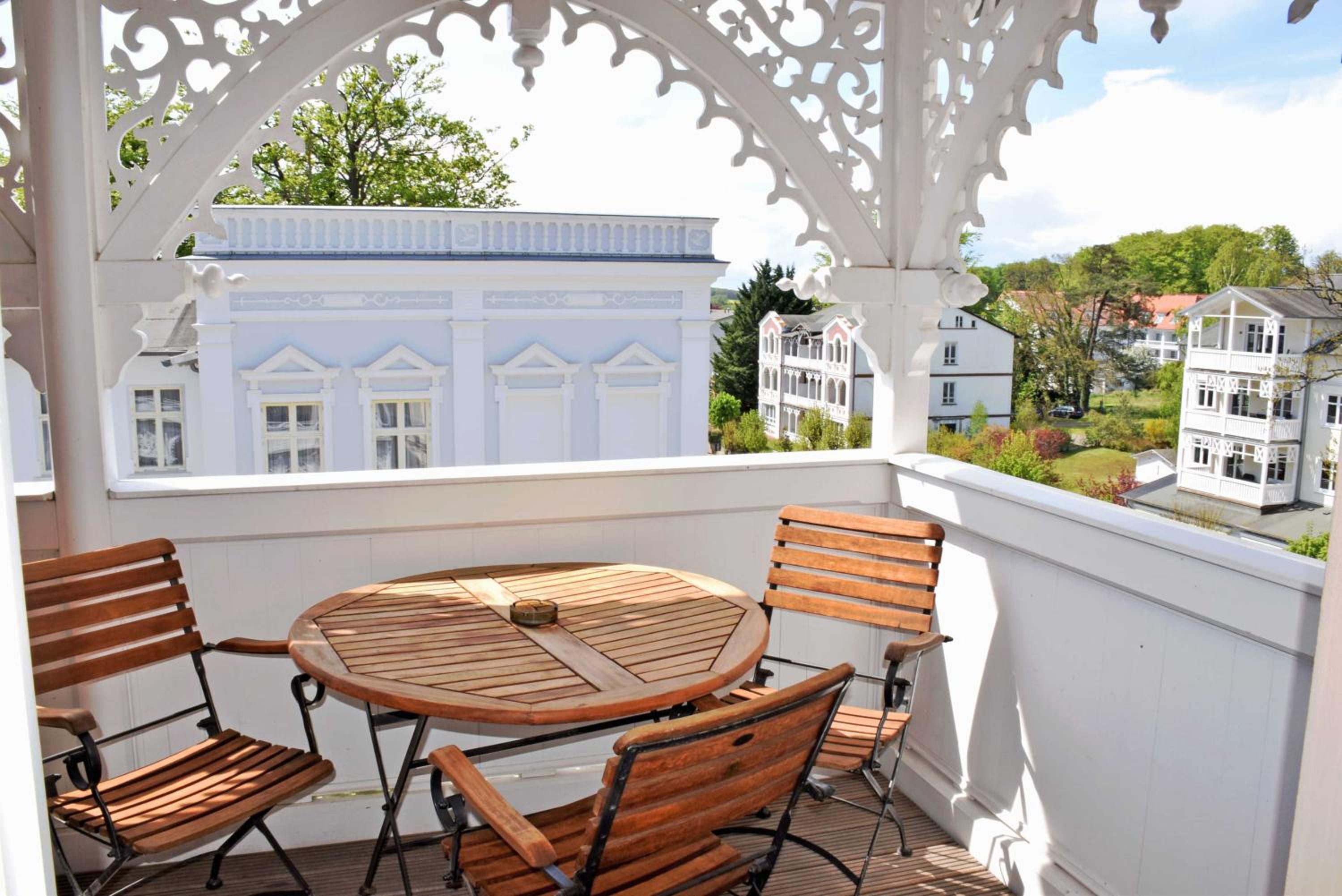 Fewo 20 mit Strandkorb und Balkon