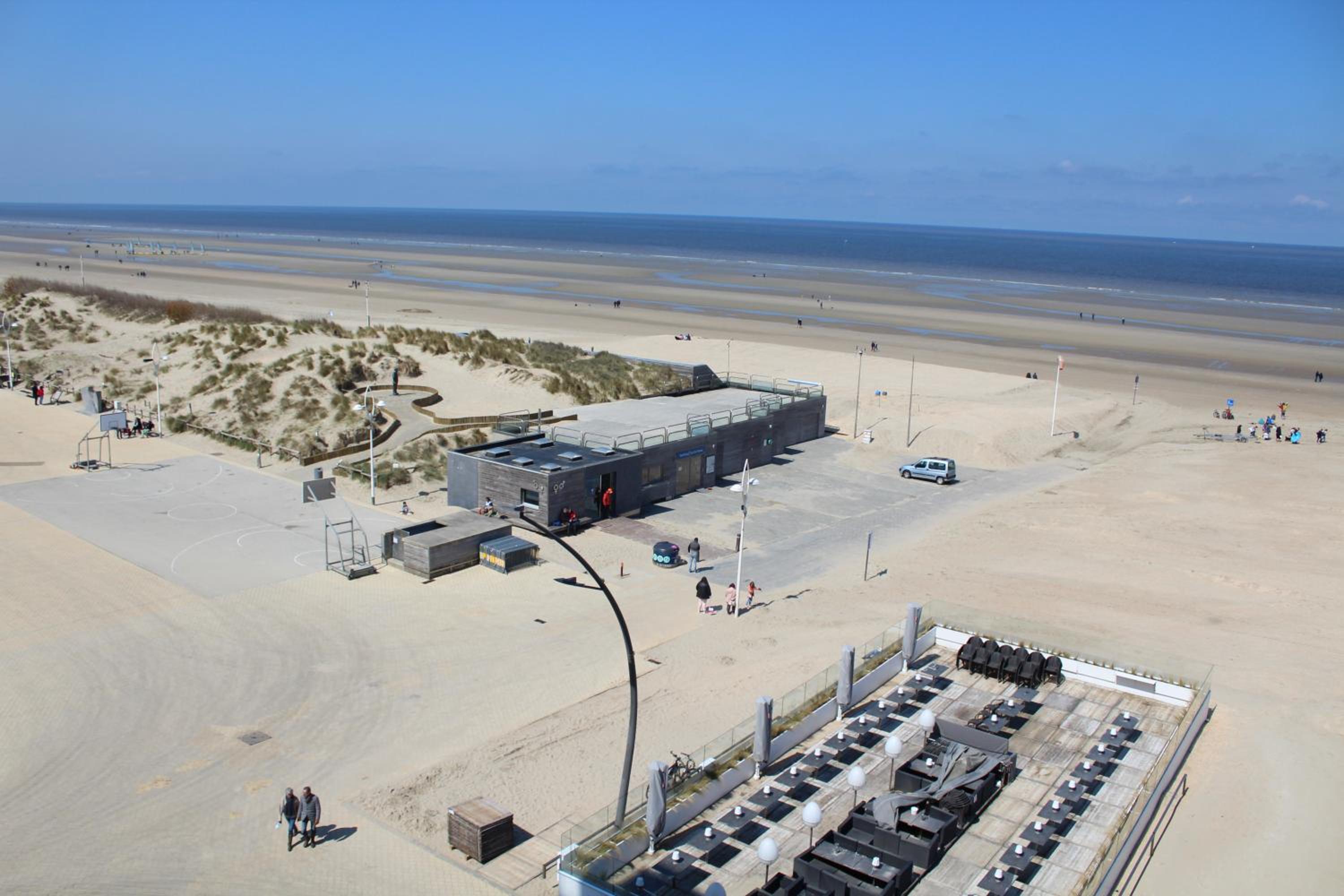 Sailer 5A - De Panne view 2