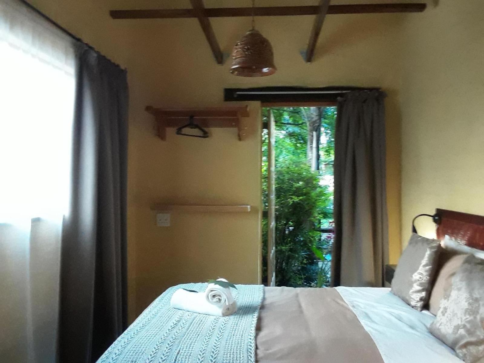 Autumn Breeze Manor Guest House