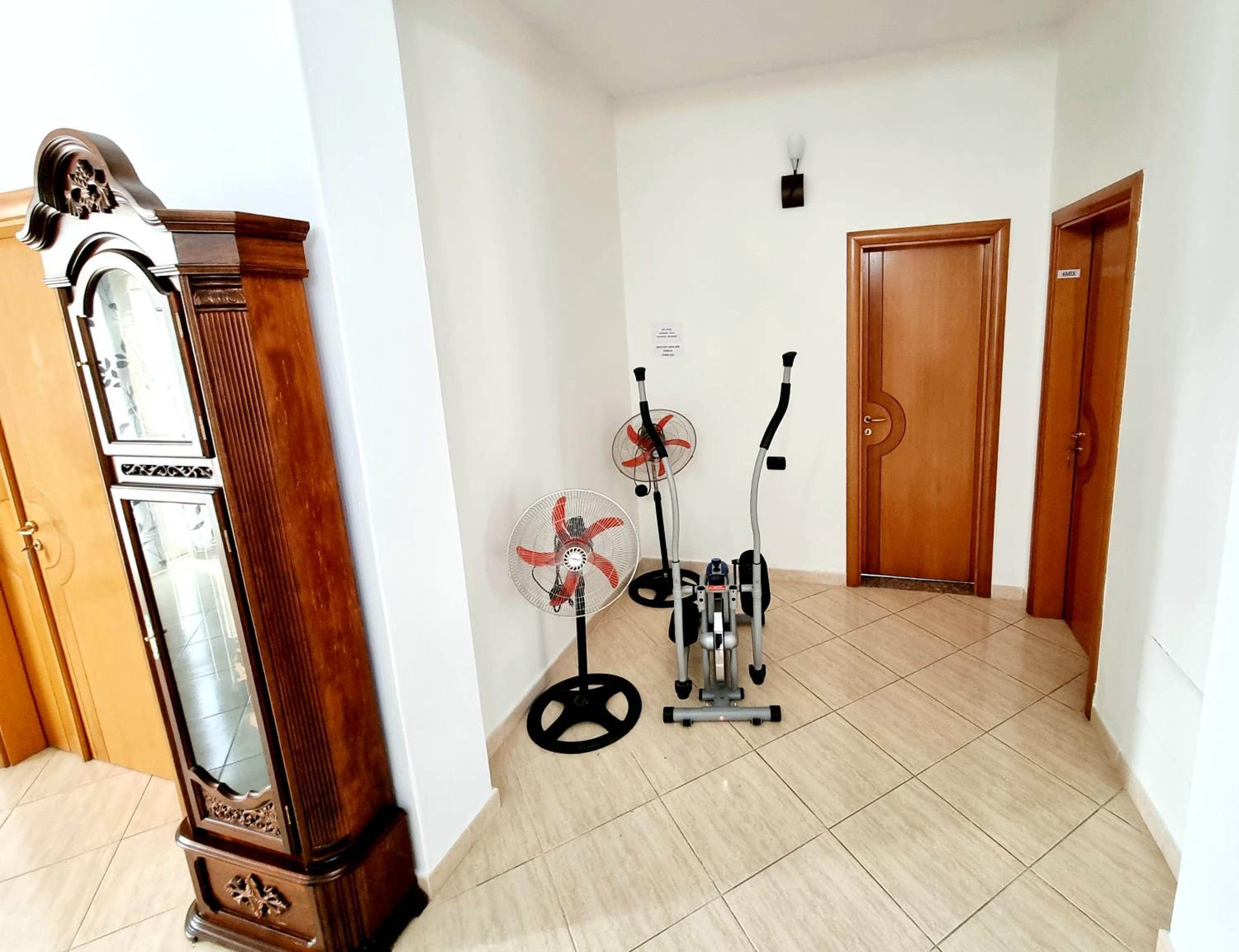 Luckyshine hostel