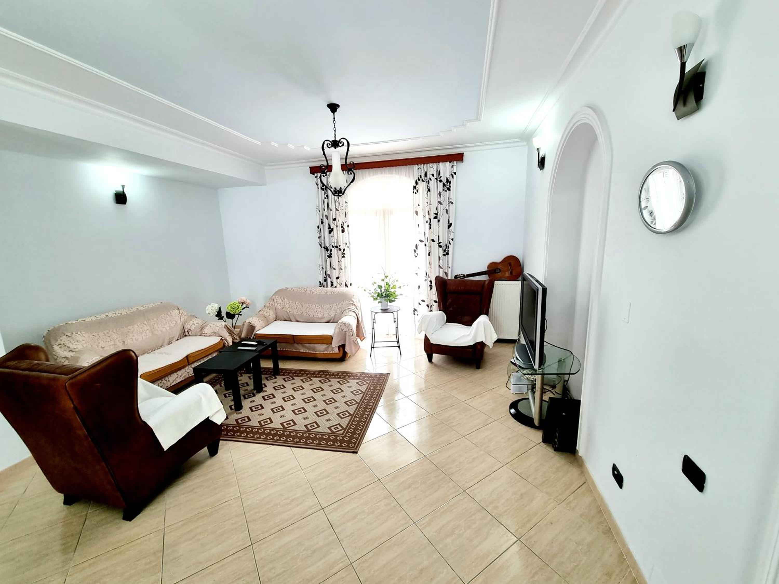 Luckyshine hostel