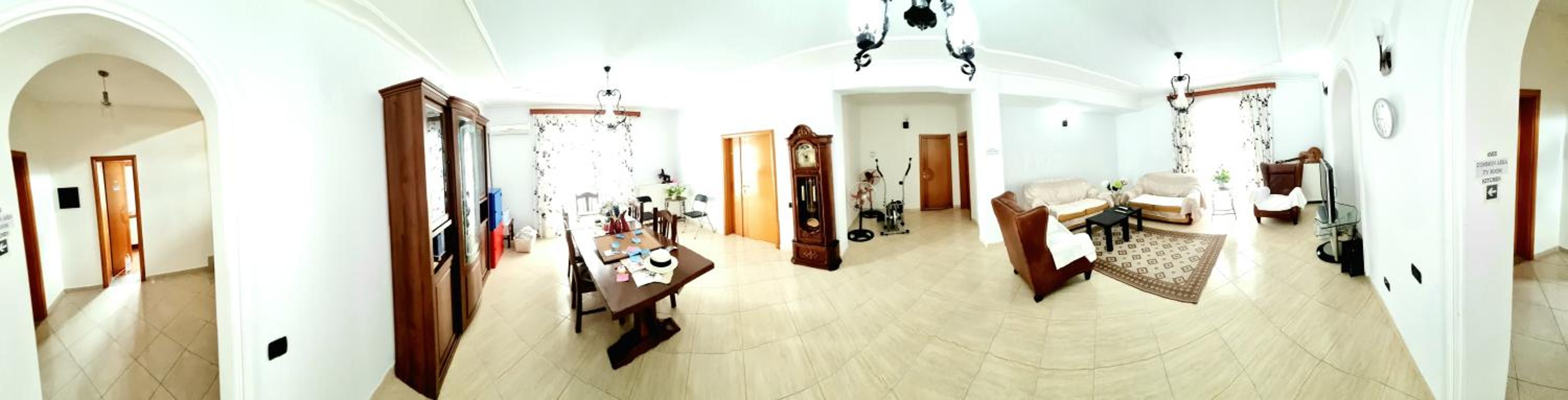 Luckyshine hostel