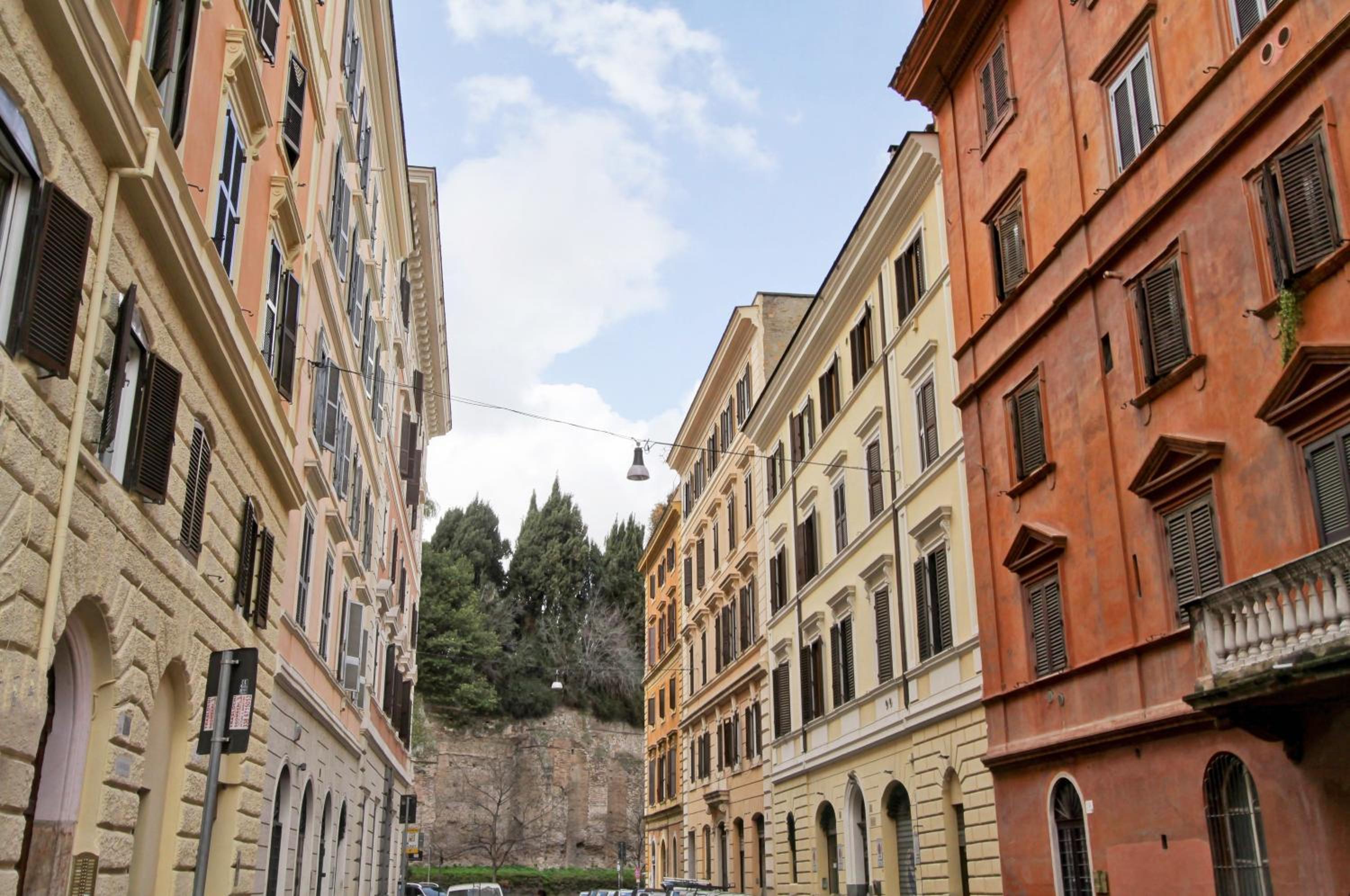 BigFamilyFlats - Coliseum Apartment