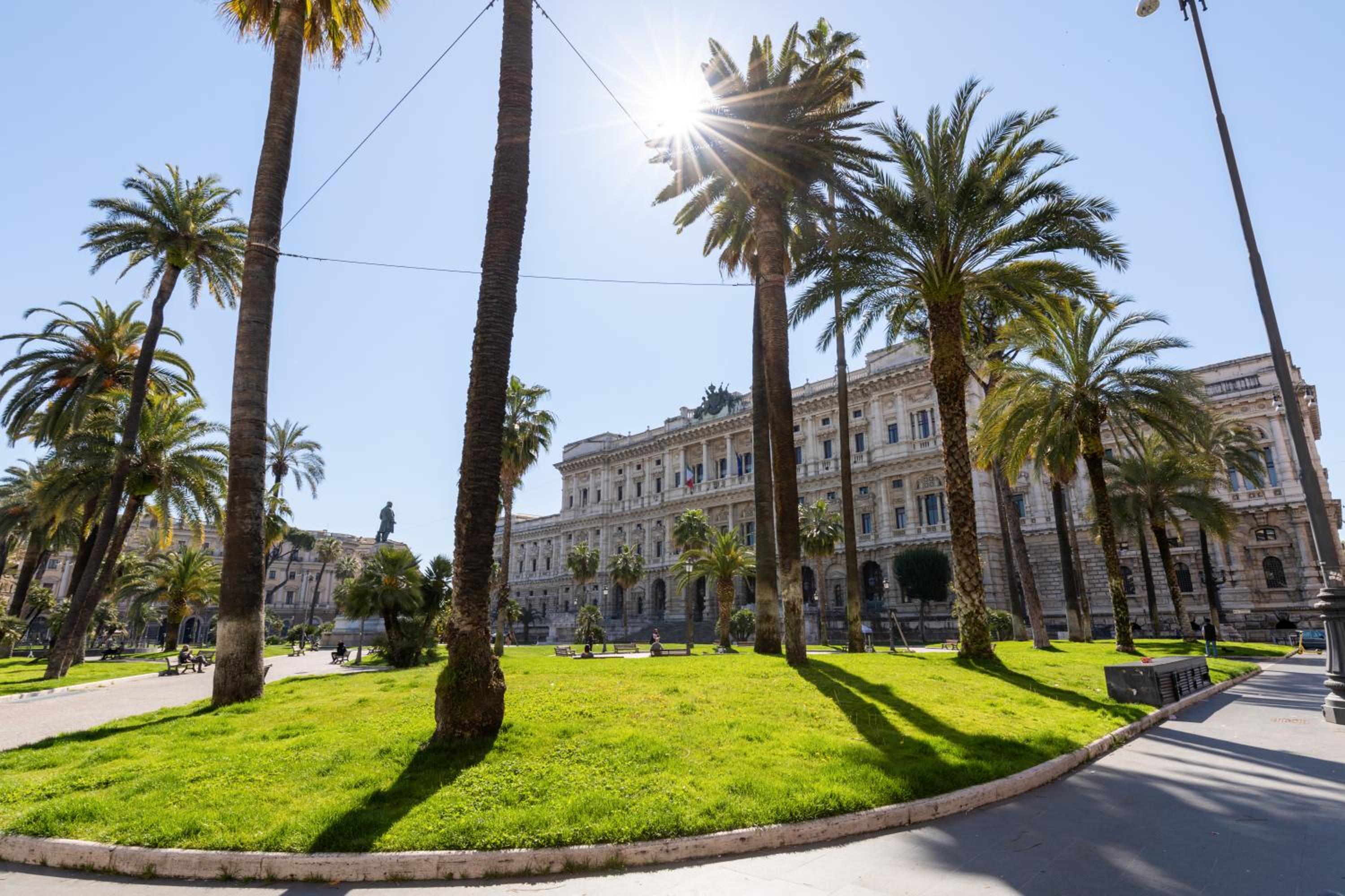 Hotel Foresteria di Piazza Cavour - Luxury Suites & Guest House - Image 1