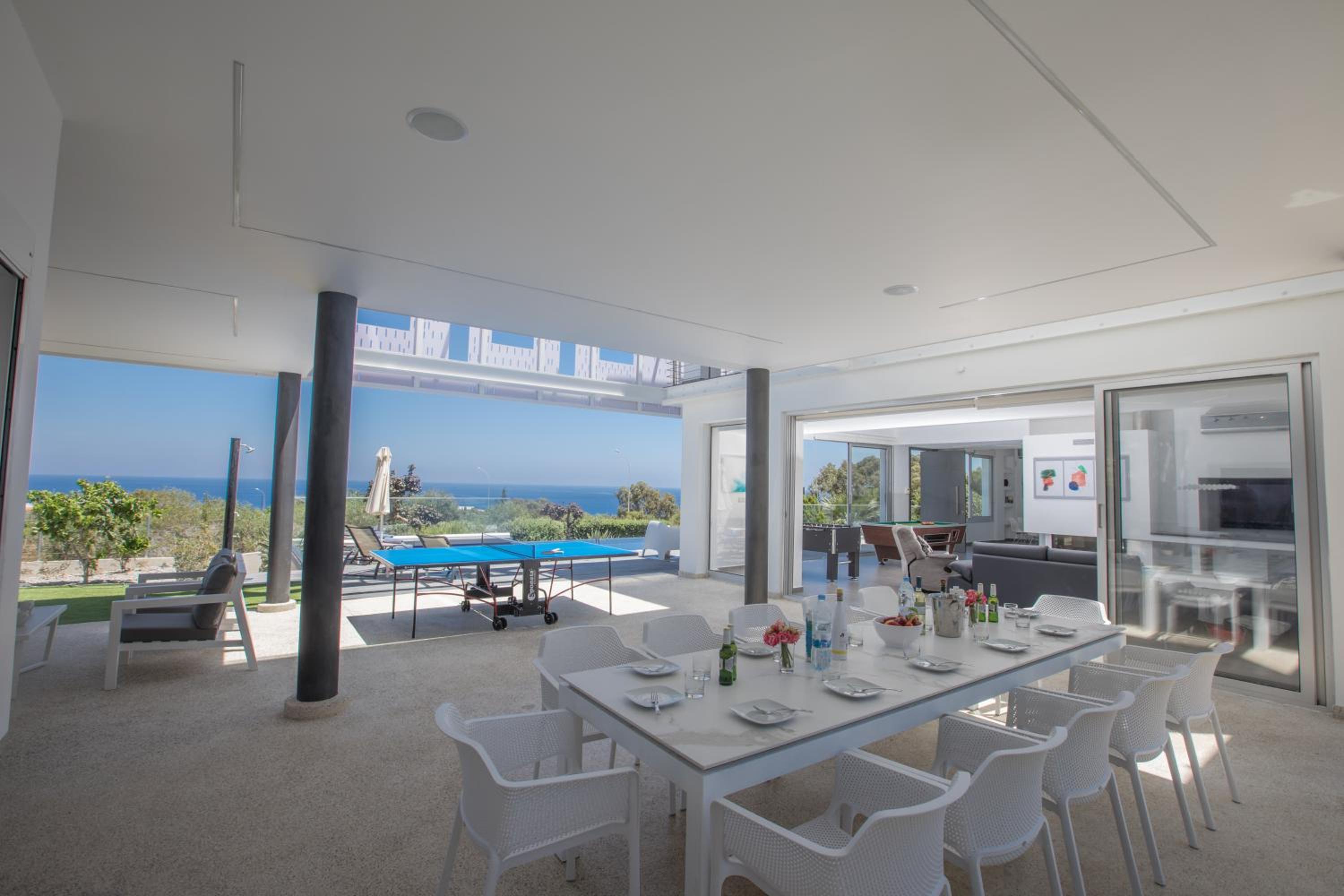 Chloe Luxury Villas view 4