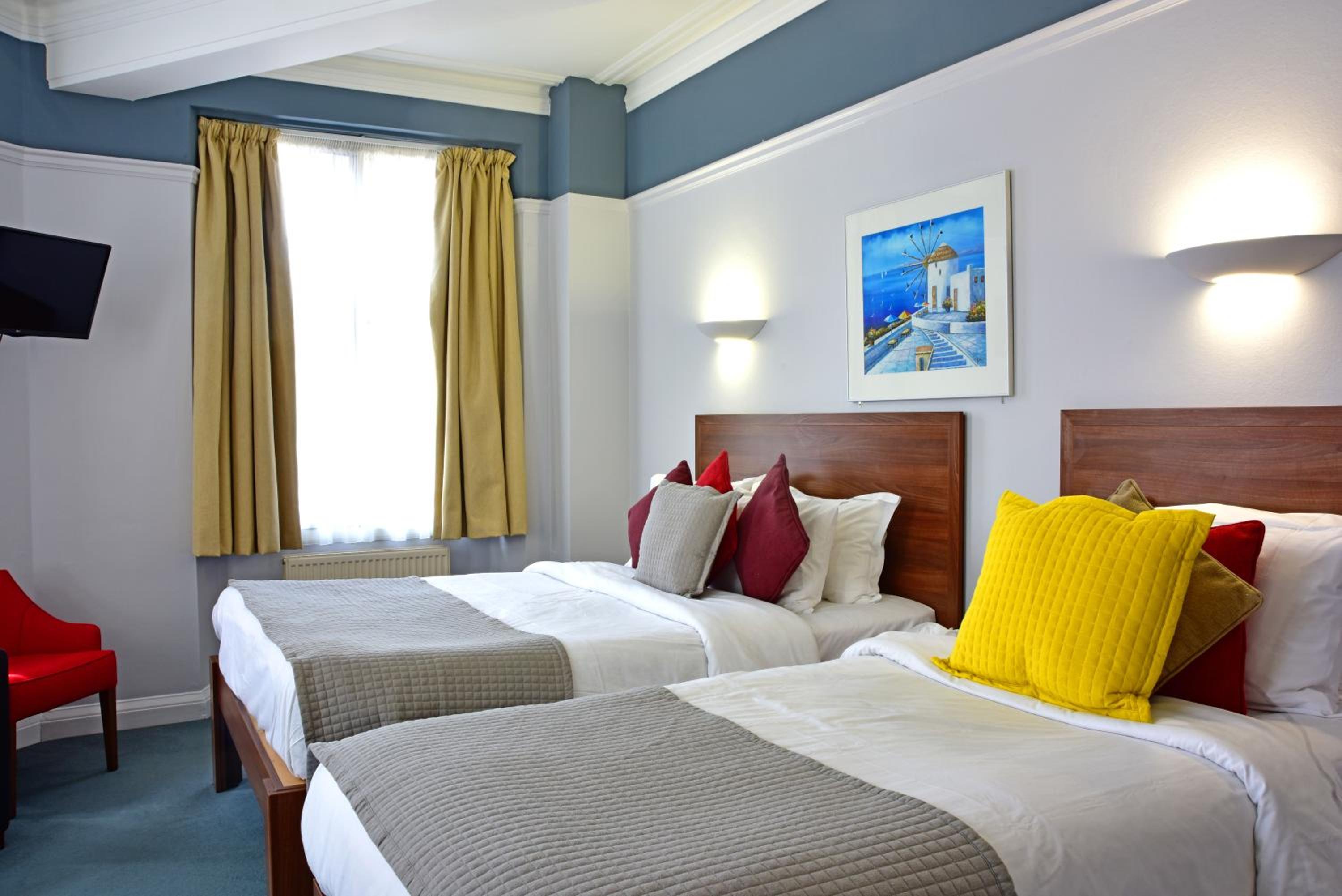 Oxford Vacations - Royal Oxford Hotel - Property Image 24