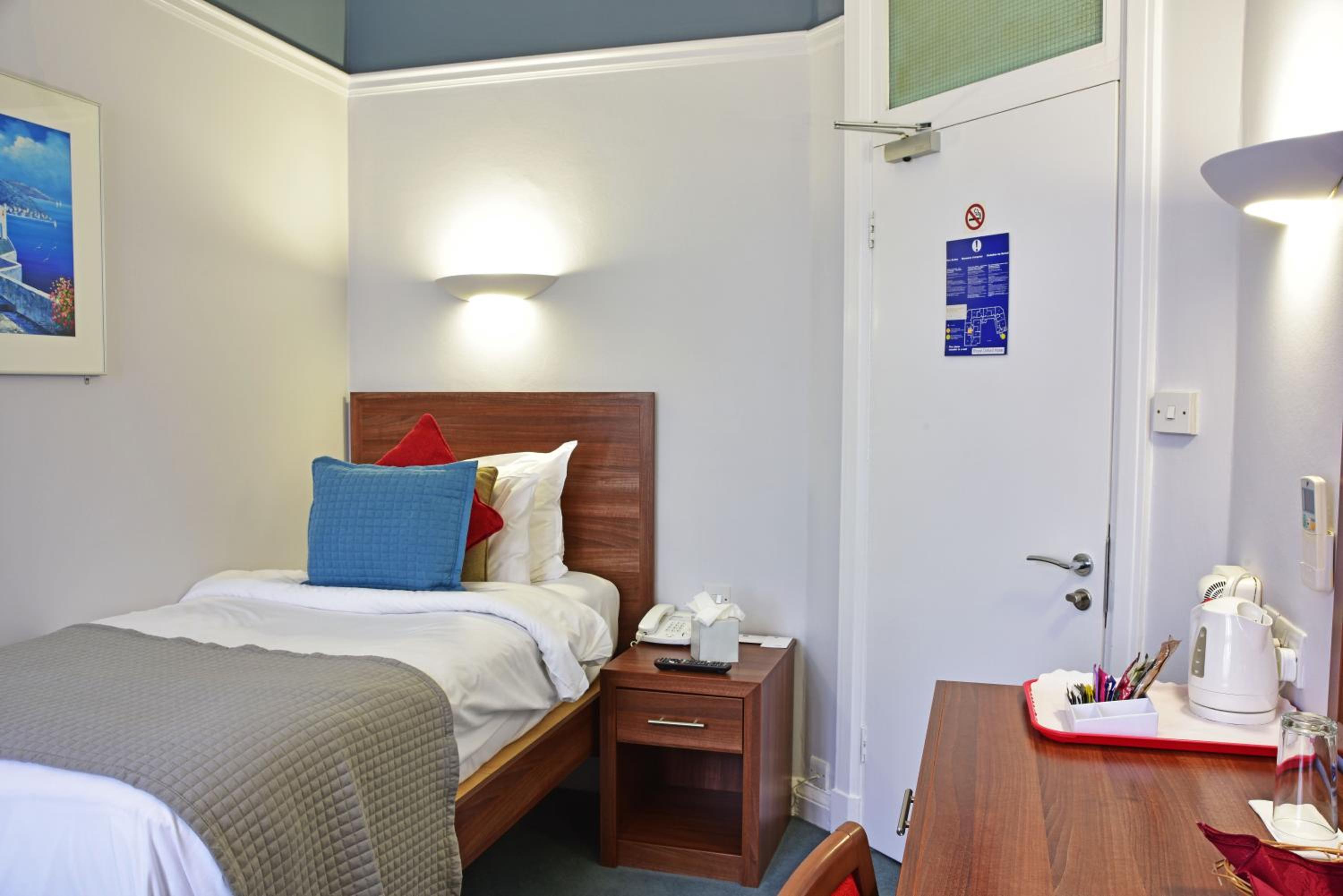 Oxford Vacations - Royal Oxford Hotel - Property Image 27