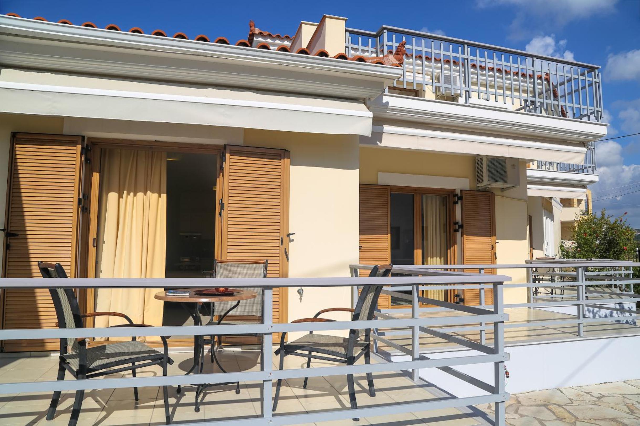 Eleni Suites Methoni photo 5