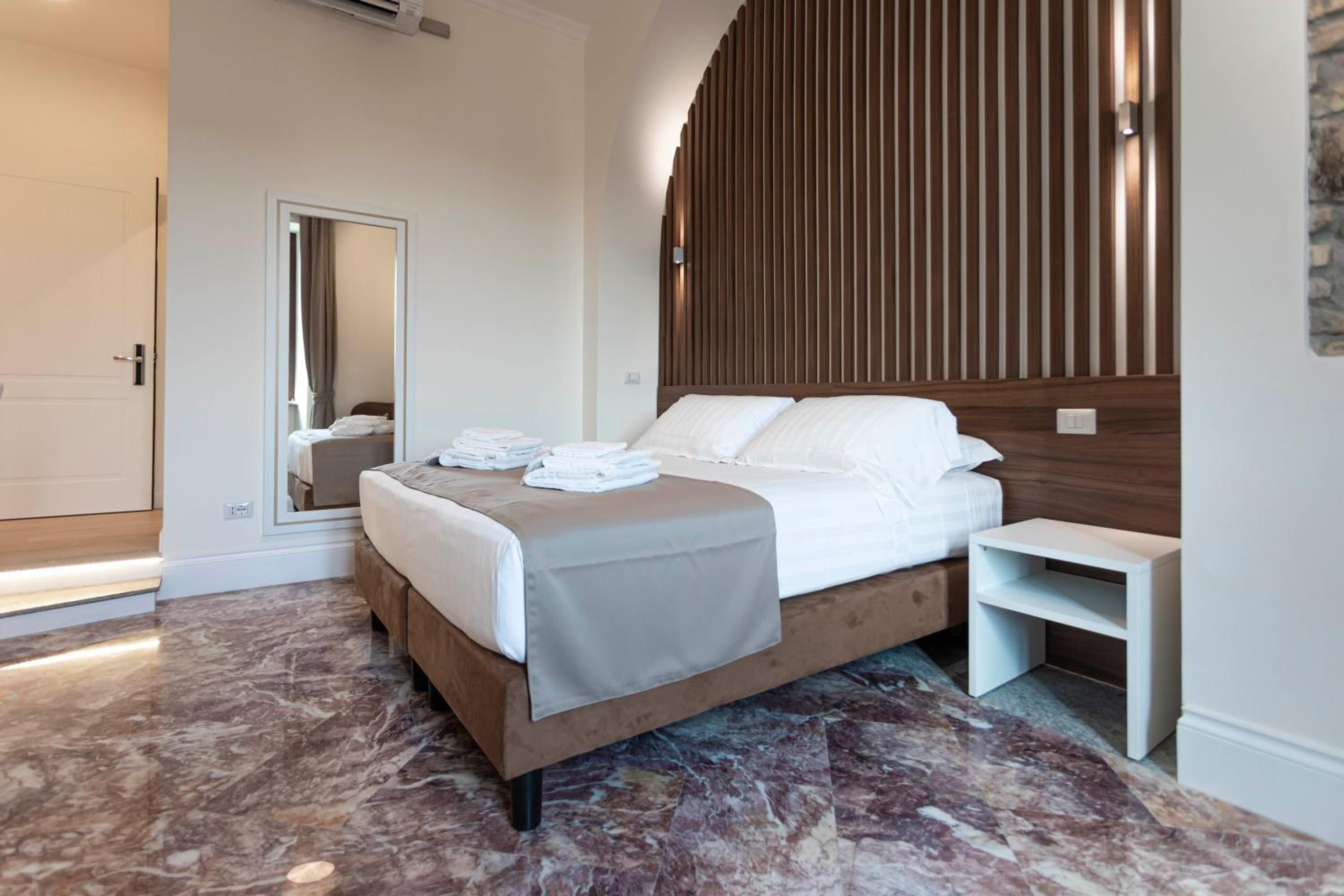 Flat 285 La Suite