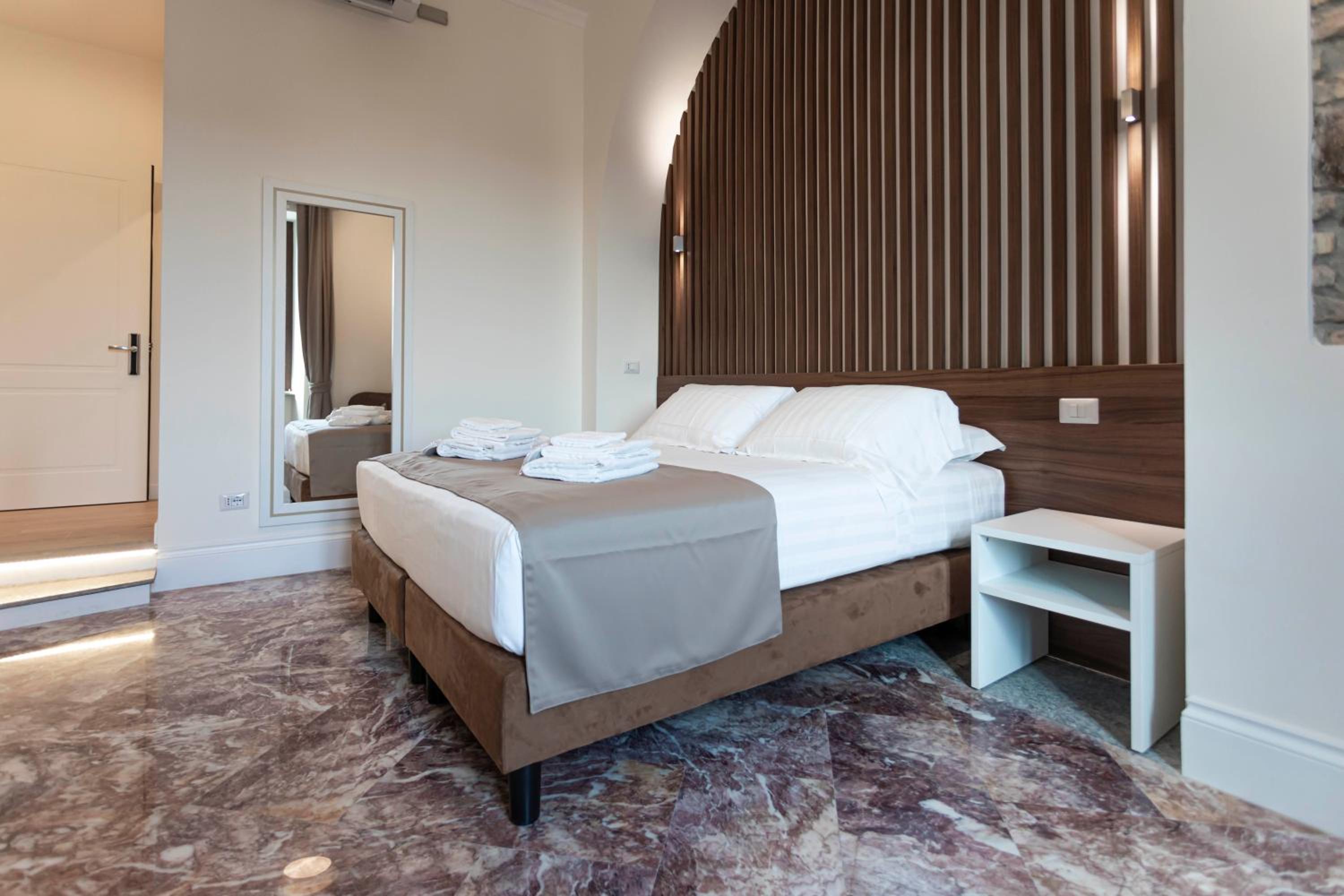 Flat 285 La Suite