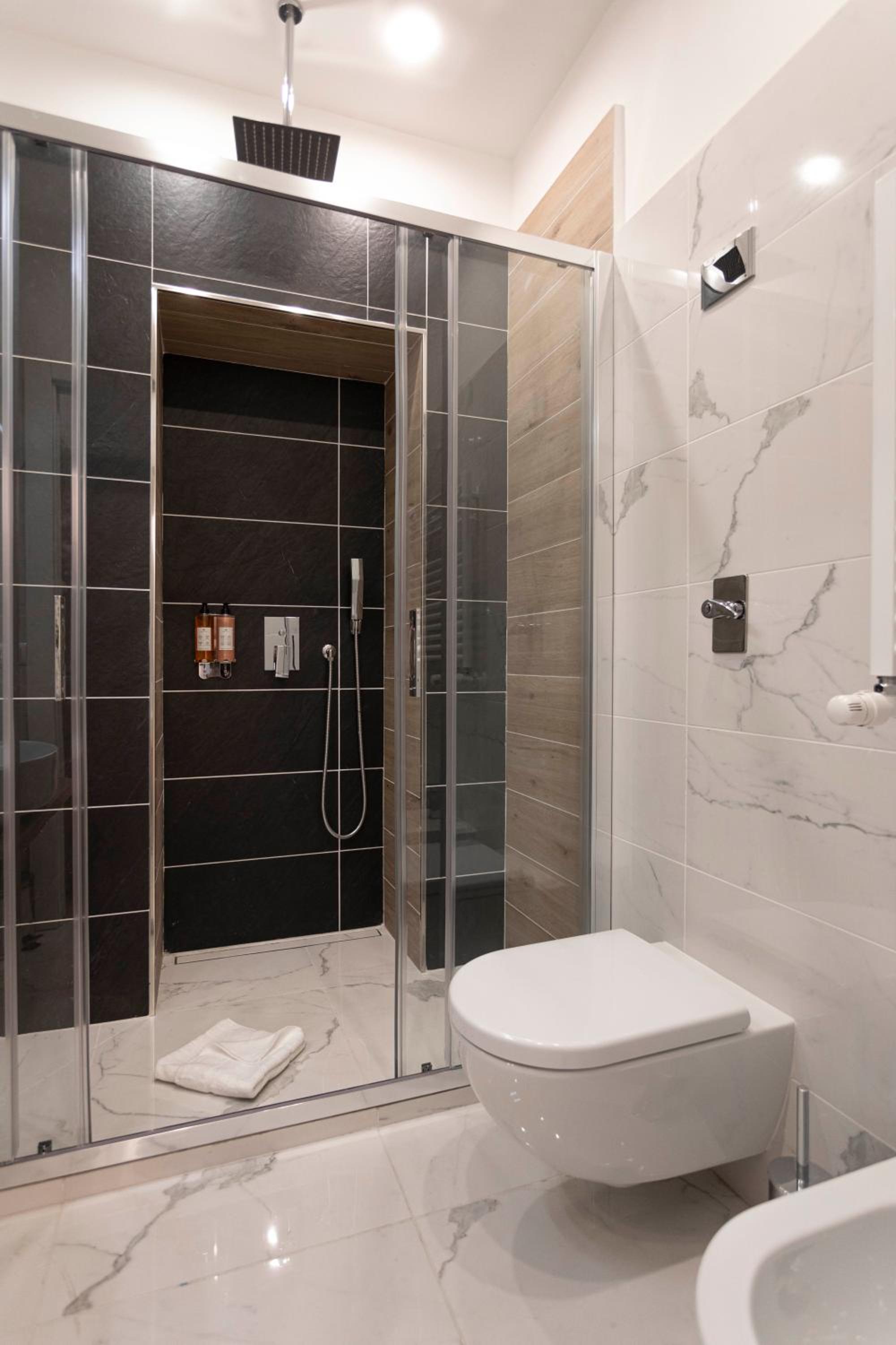Flat 285 La Suite