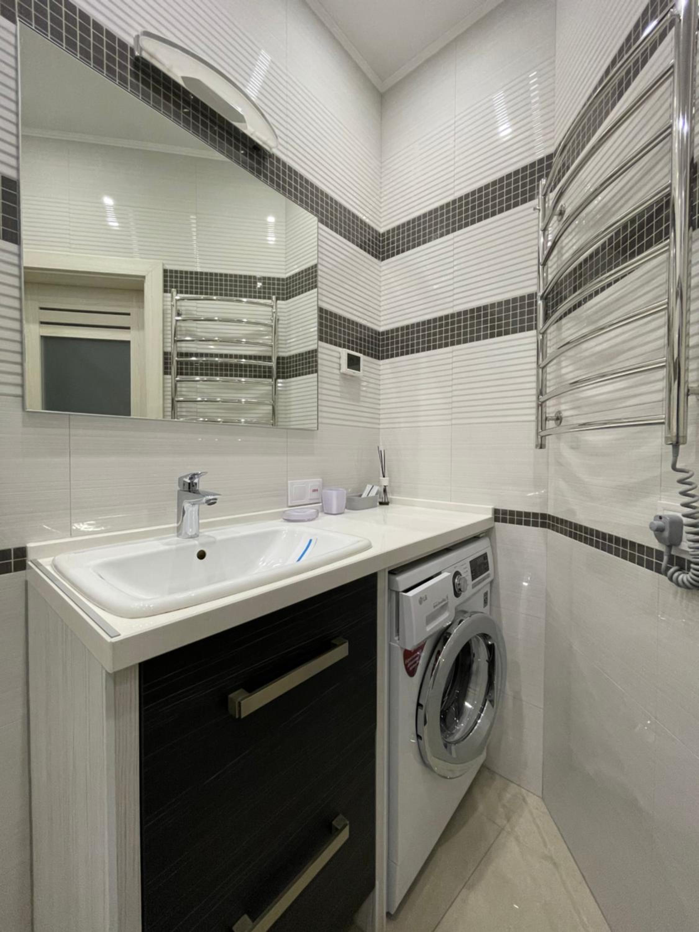 The Rooms Apart en Odesa — bathroom
