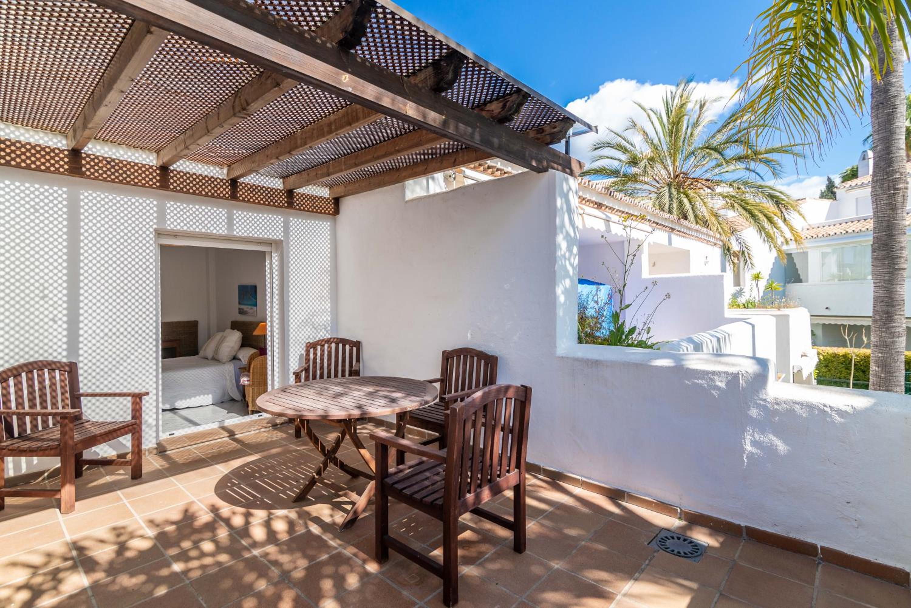 Marbella Villa Monteros