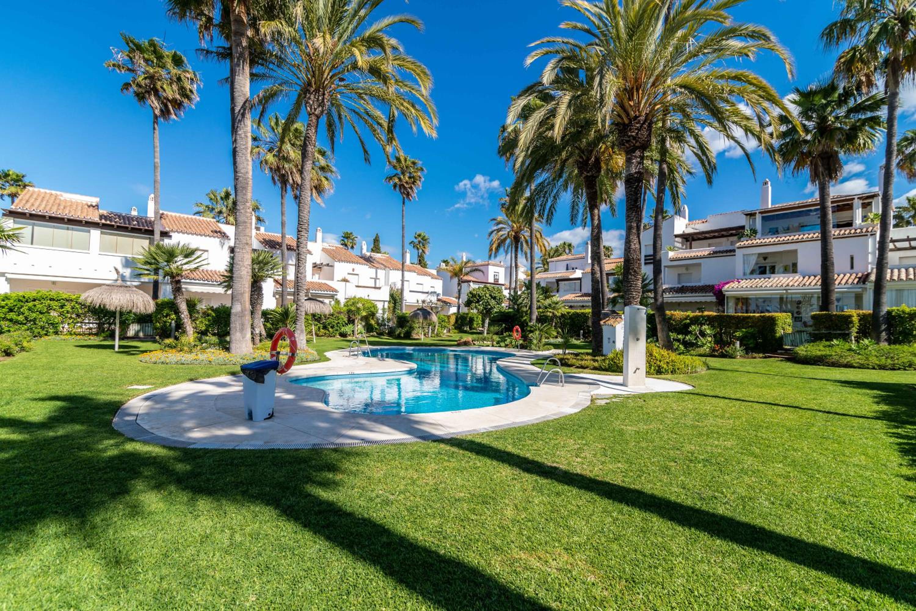 Marbella Villa Monteros