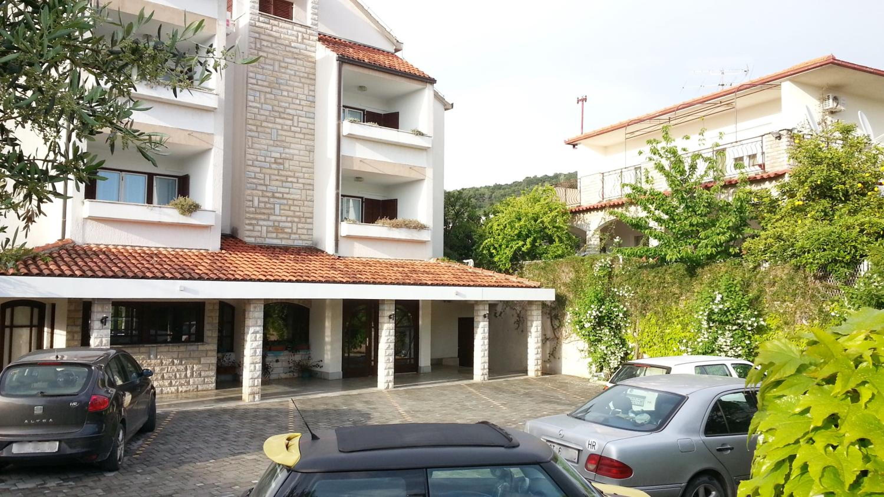 Apartments Vojin