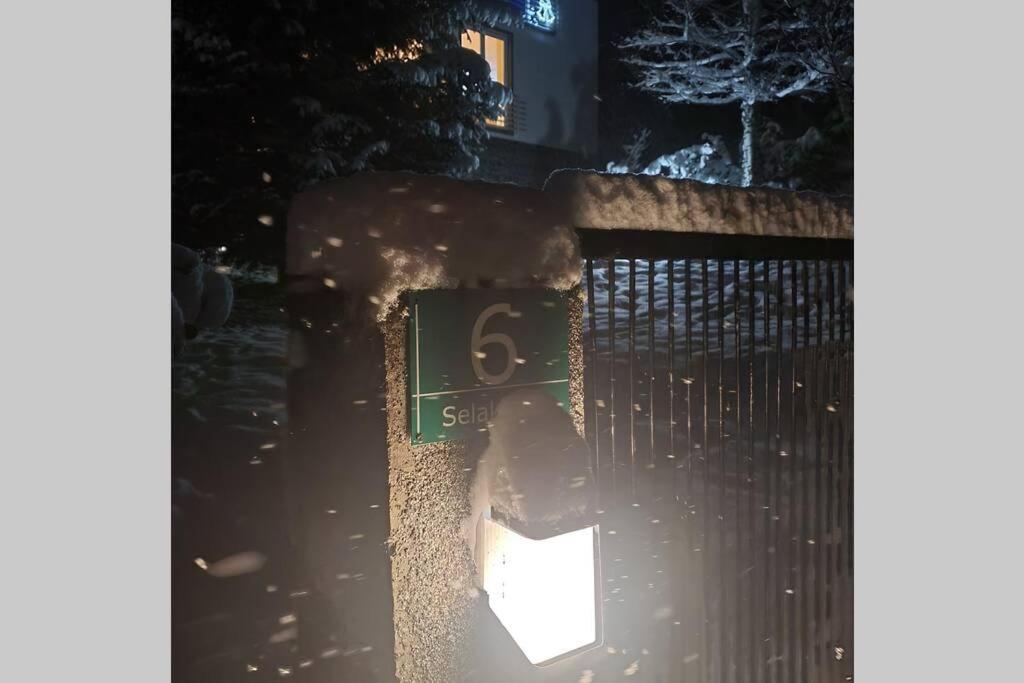 WOLF'S PLANE Luxury Isolated Mountain House for Digital Nomads