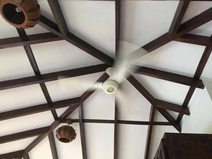 FLOR DE PARAISO BUNGALOWS