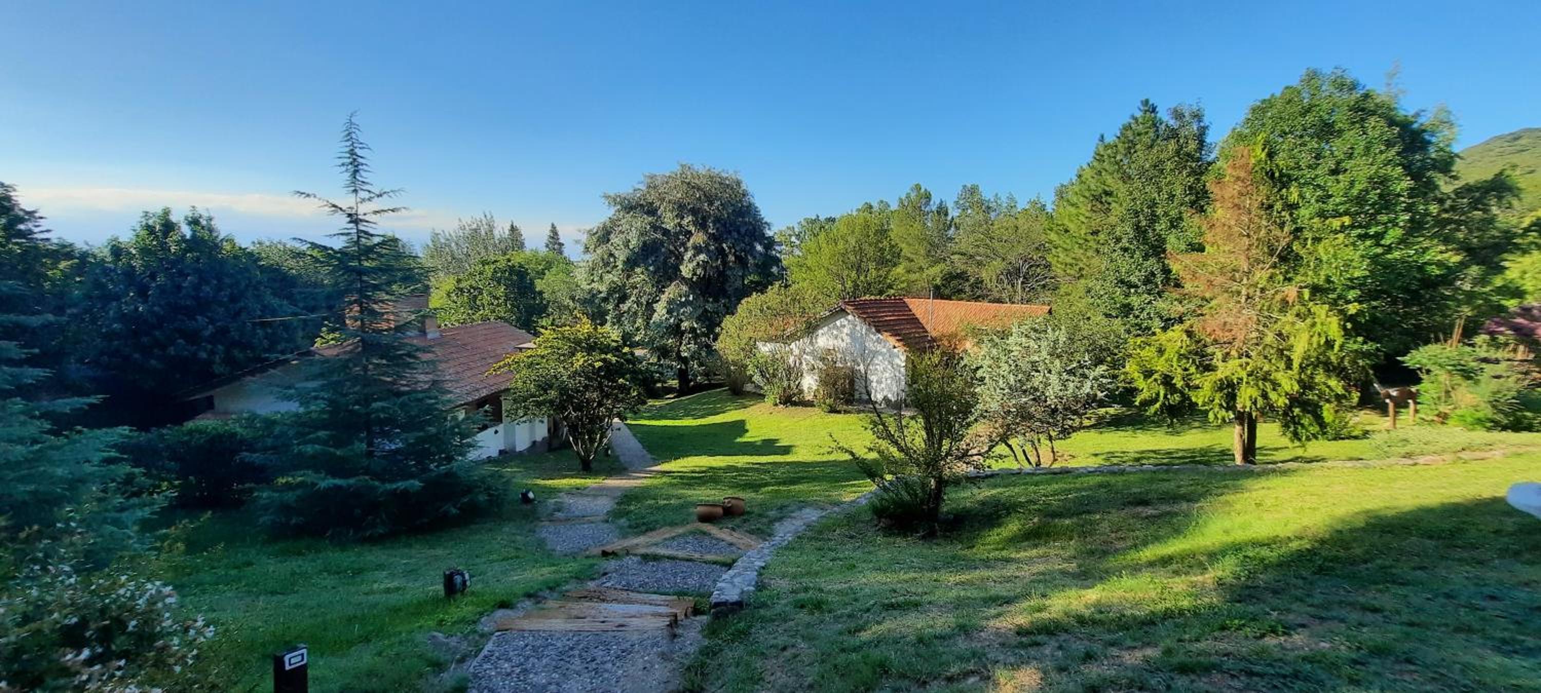Posada del Halcón - Cabañas y Suites