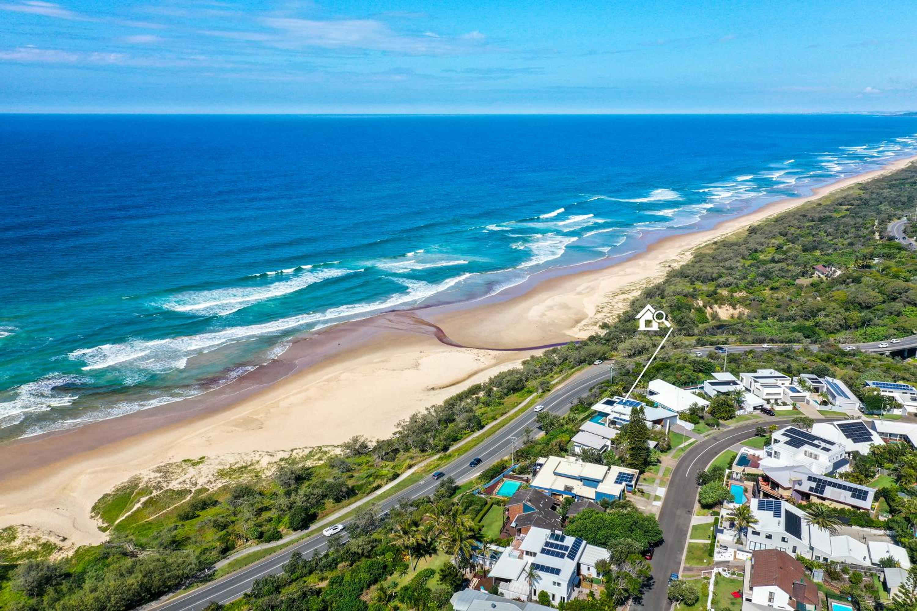 Indulgent beachside luxury, Sunrise Beach