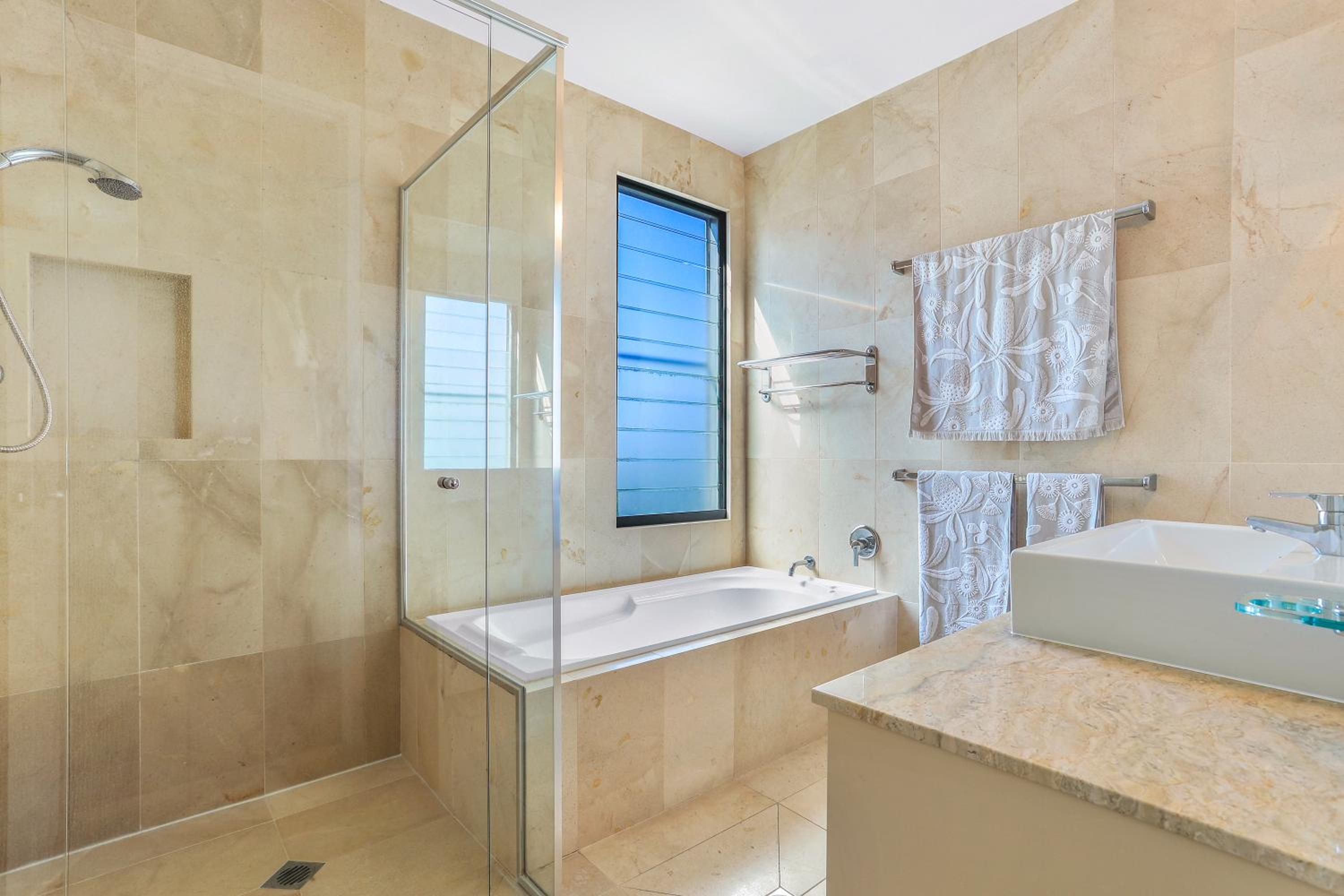 Indulgent beachside luxury, Sunrise Beach