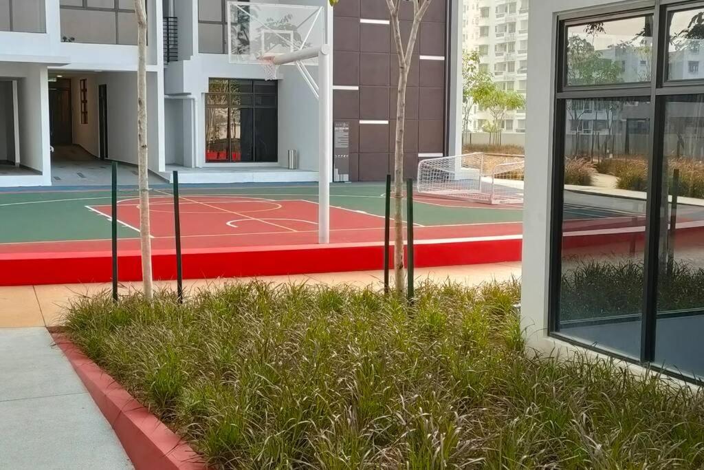 Astetica Pool & Lake View High Floor 200mbps Wifi Netflix photo 4