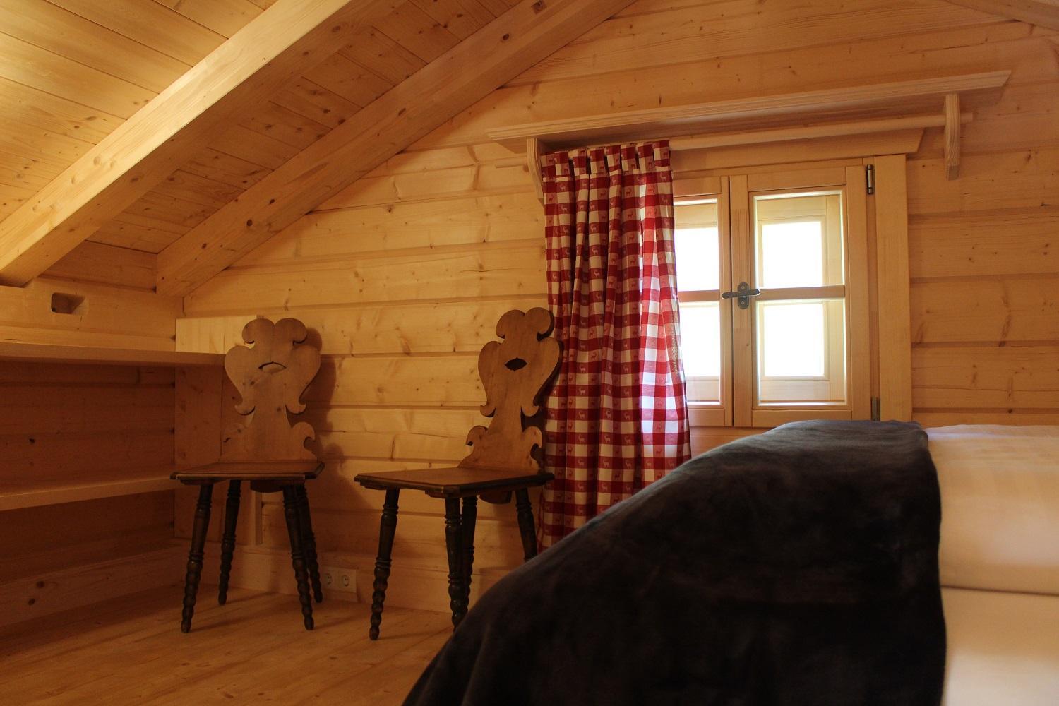 Schlosswirt Chalets & Apartments