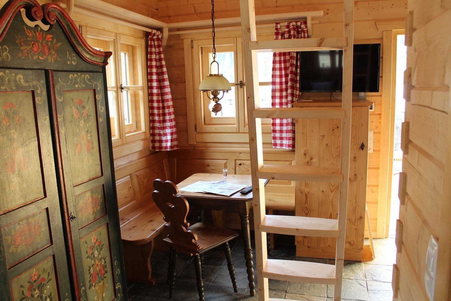 Schlosswirt Chalets & Apartments