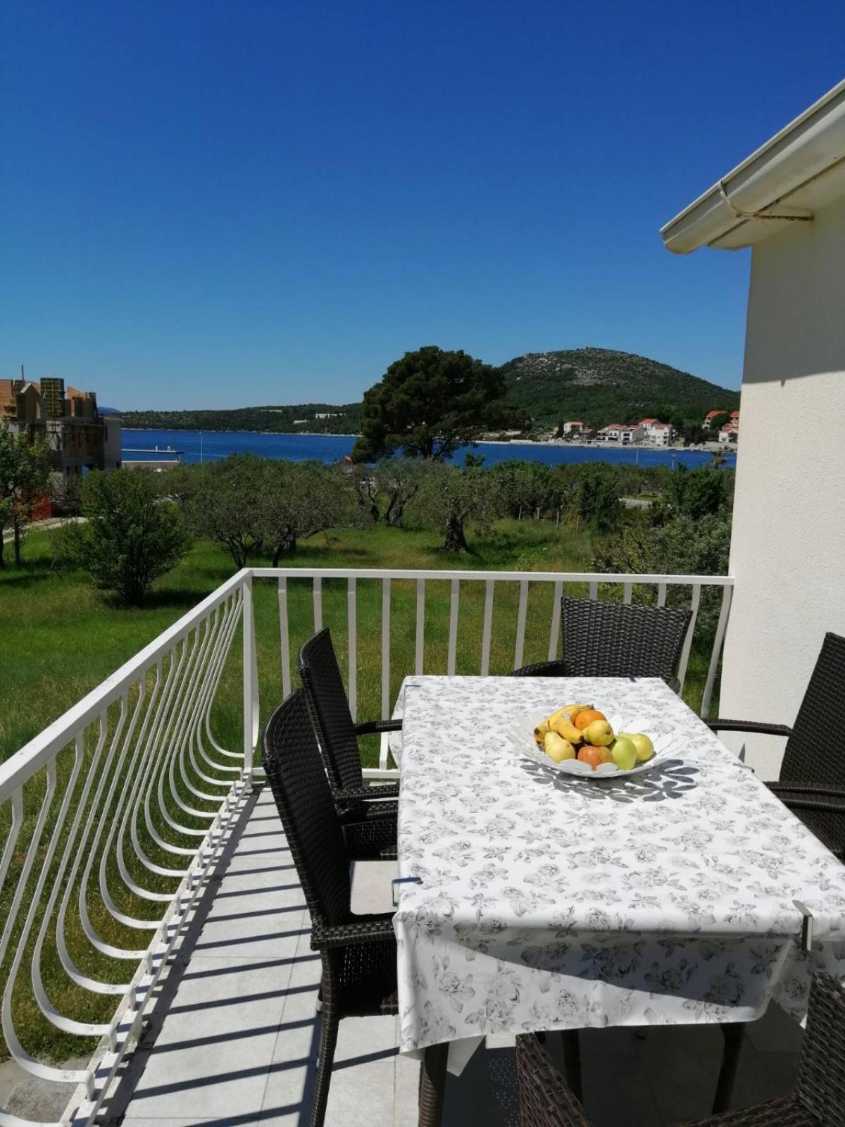 Marina Slano apartment
