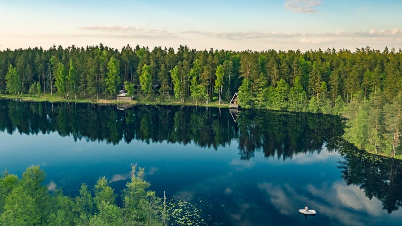 Saarjärve Villa järve ääres 28-le, 8 magamistuba view 2