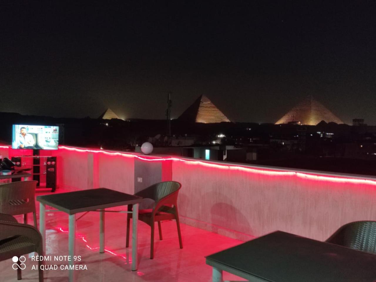 Khufu Pyramids Hotel