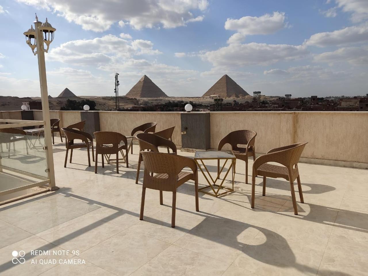 Khufu Pyramids Hotel