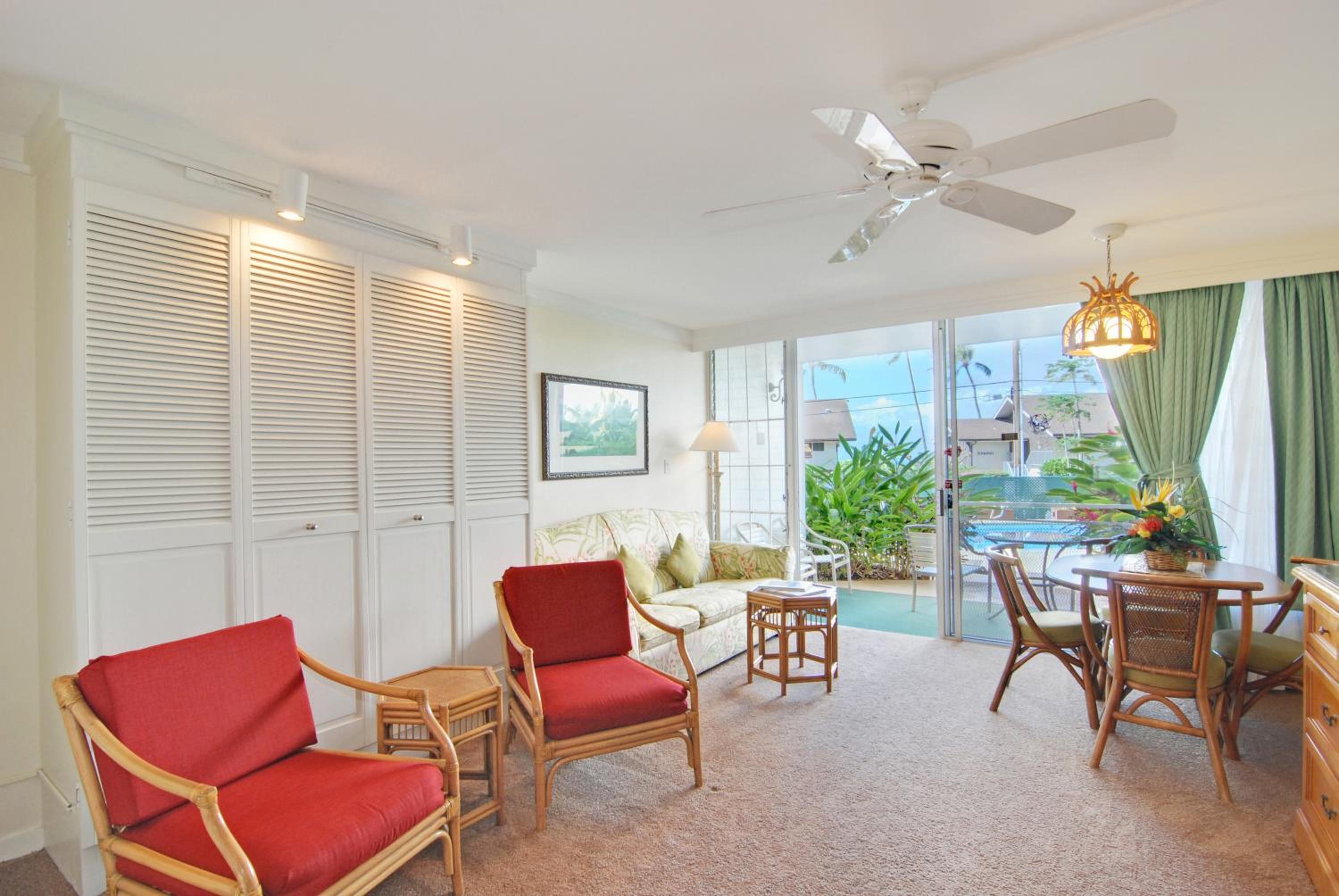 Napili Sunset Beach Front Resort