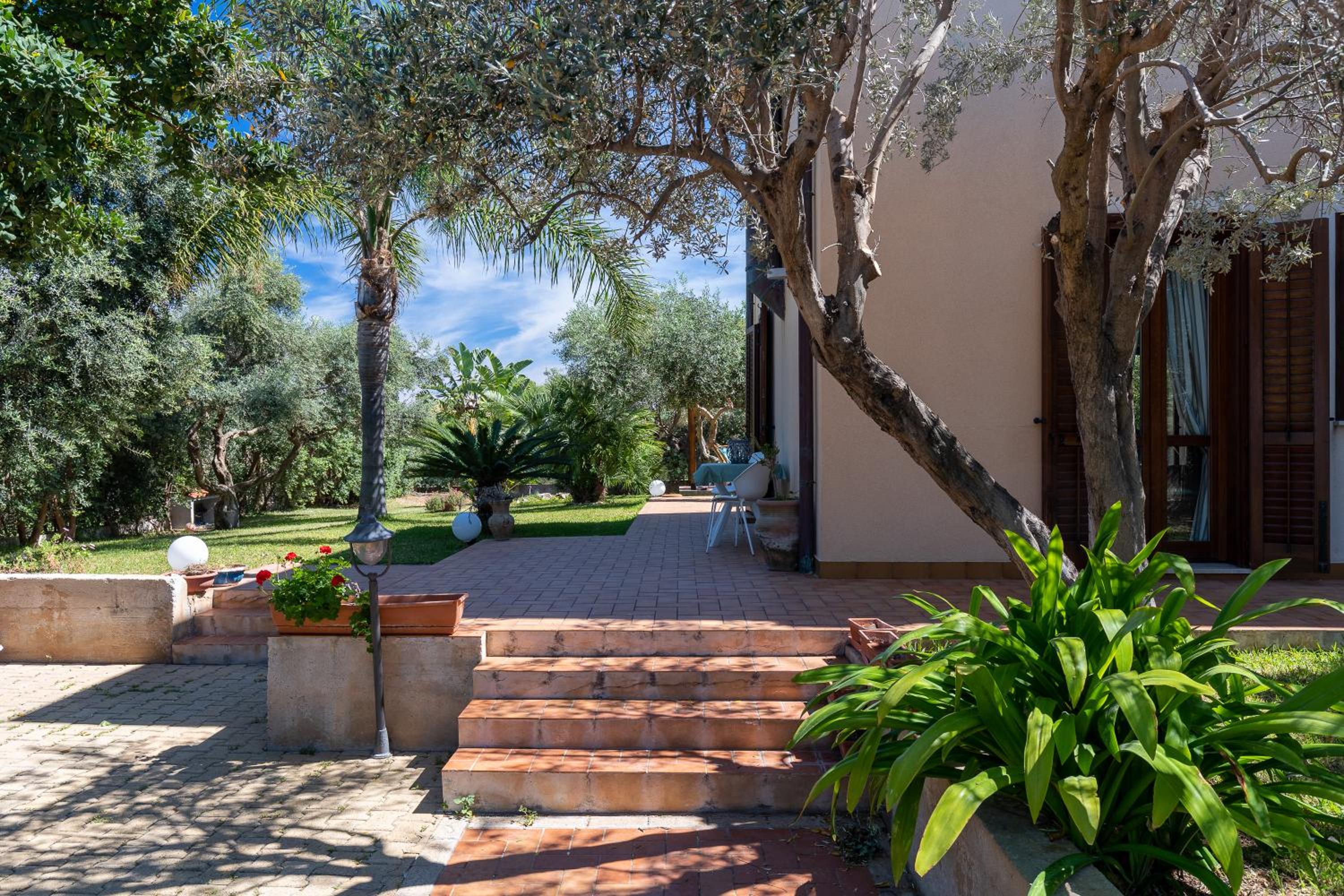 Deliziosa Villa a 500 metri dal mare con Piscina view 5