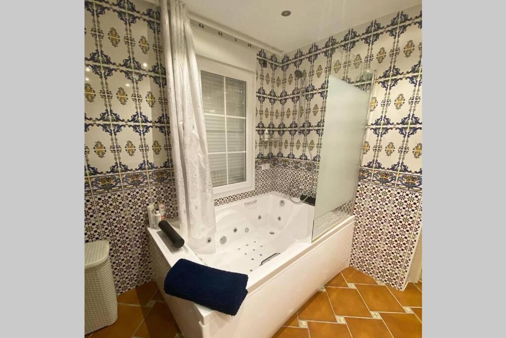 Comfortable house with private pool and great view