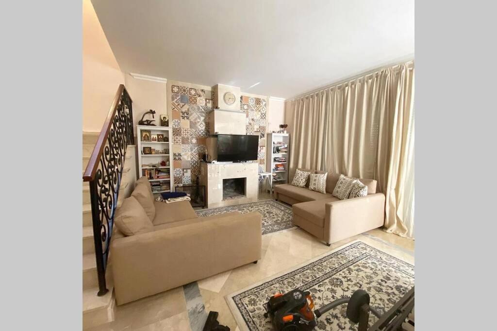 Comfortable house with private pool and great view