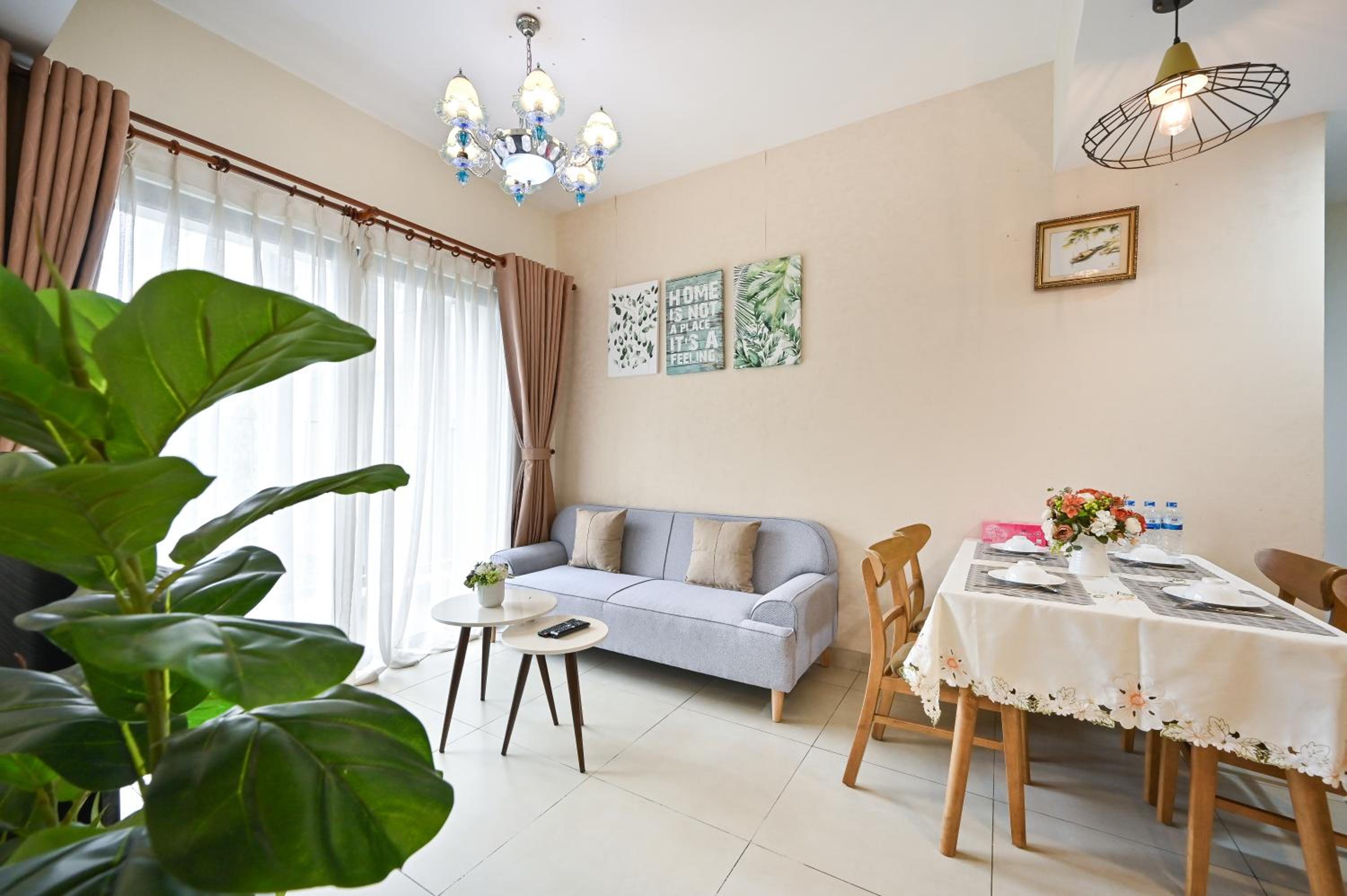 High Class 2 Bedrooms Masteri Thao Dien Apartment, Fully Furnished With Full Amenities