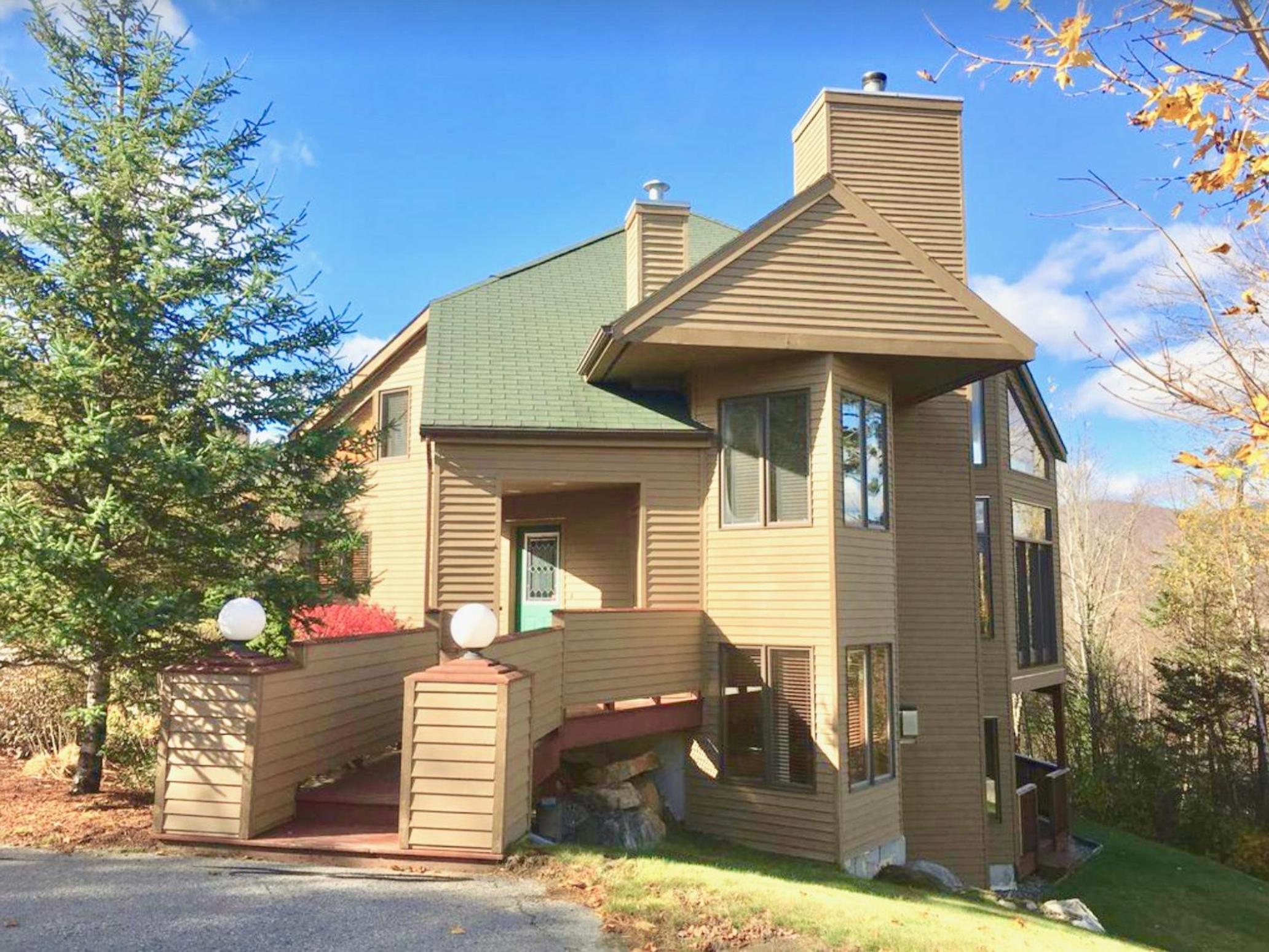 C6 Beautiful views from this Crawford Ridge Townhome a short walk from the slopes view 3