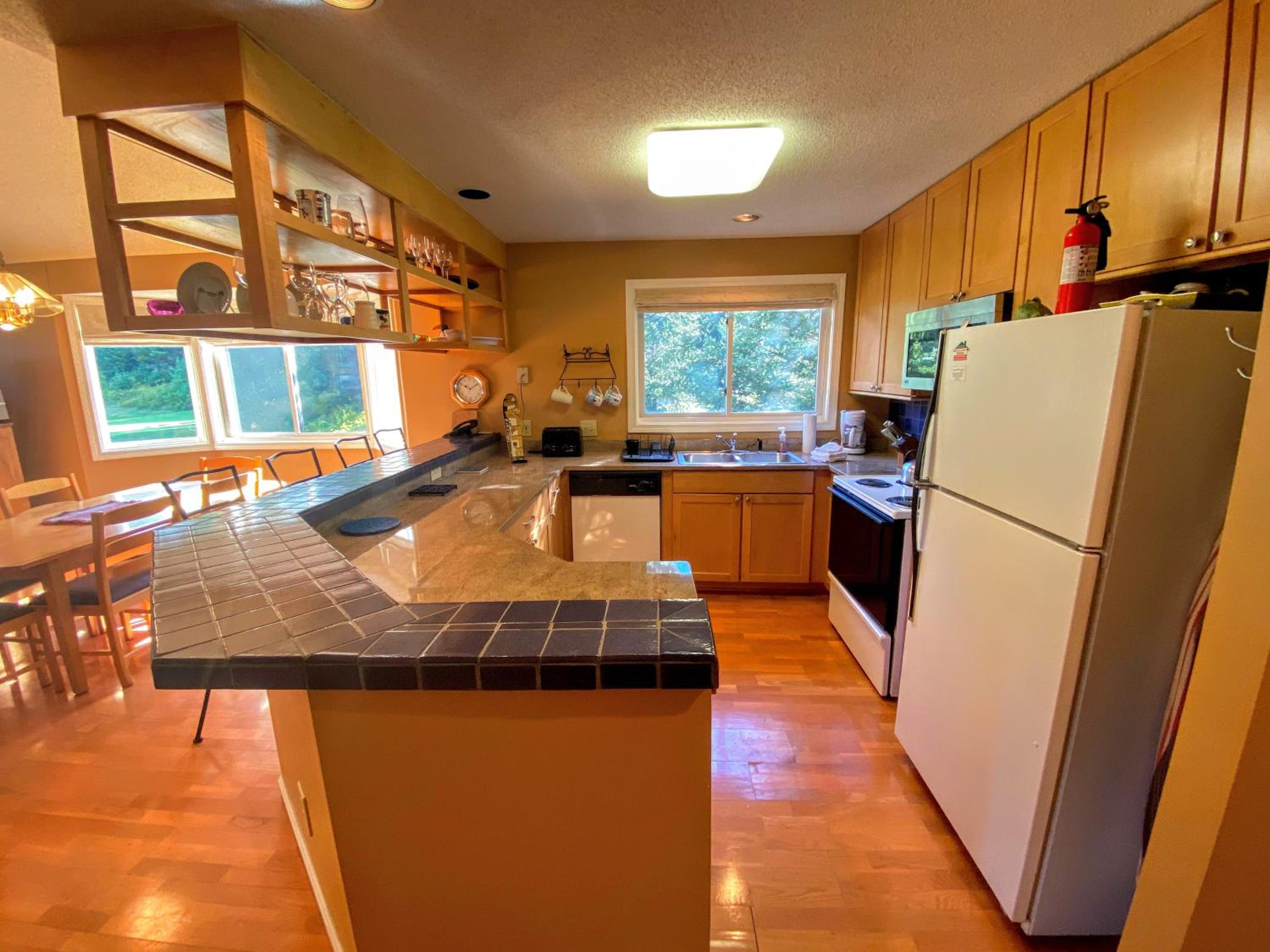 F6 Townhome with golf course and mountain views in Bretton Woods next to Mt Washington HotelF6 view 5