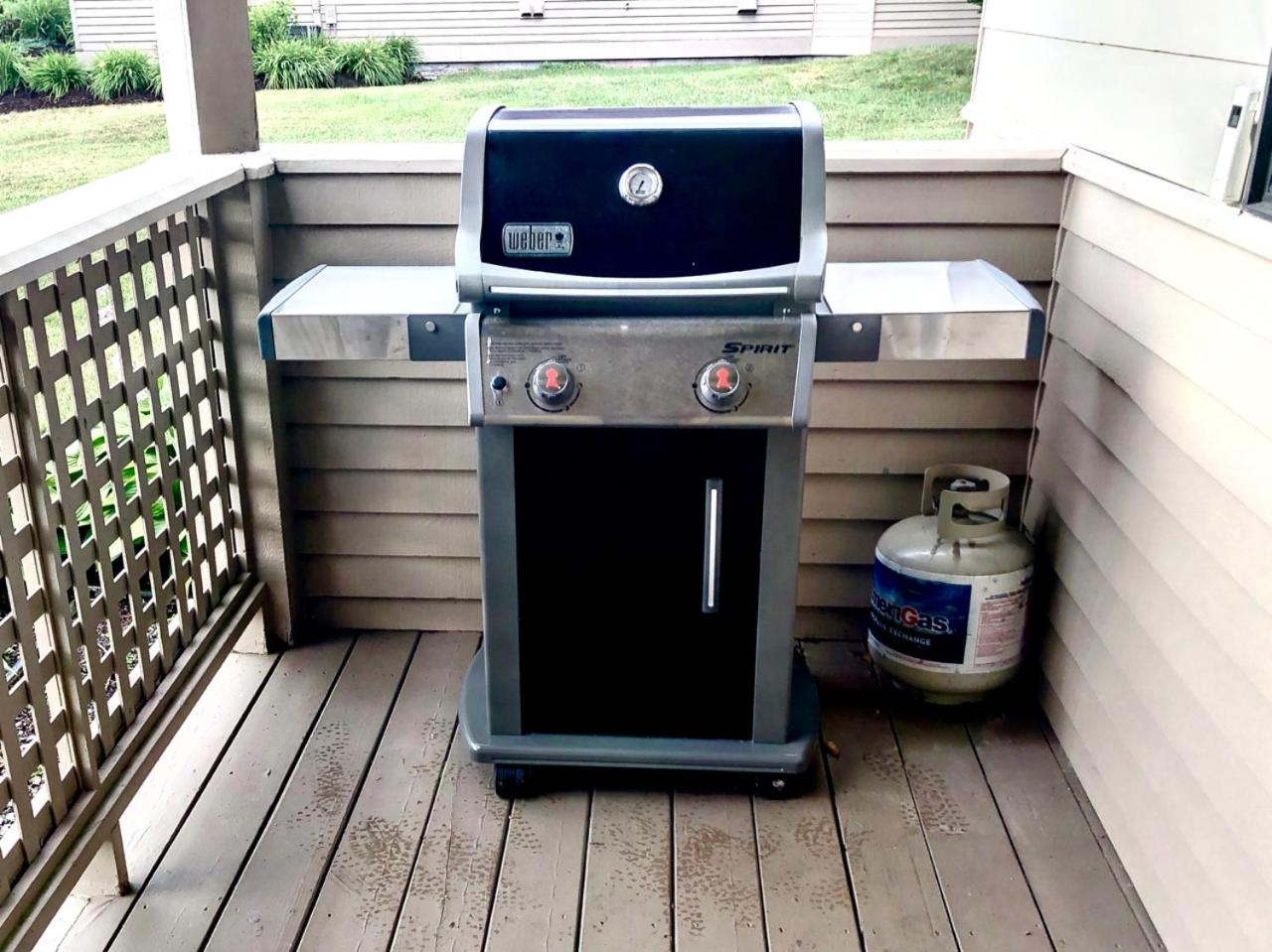G4 Modern home with AC within walking distance of golf course and Mt Washington Hotel