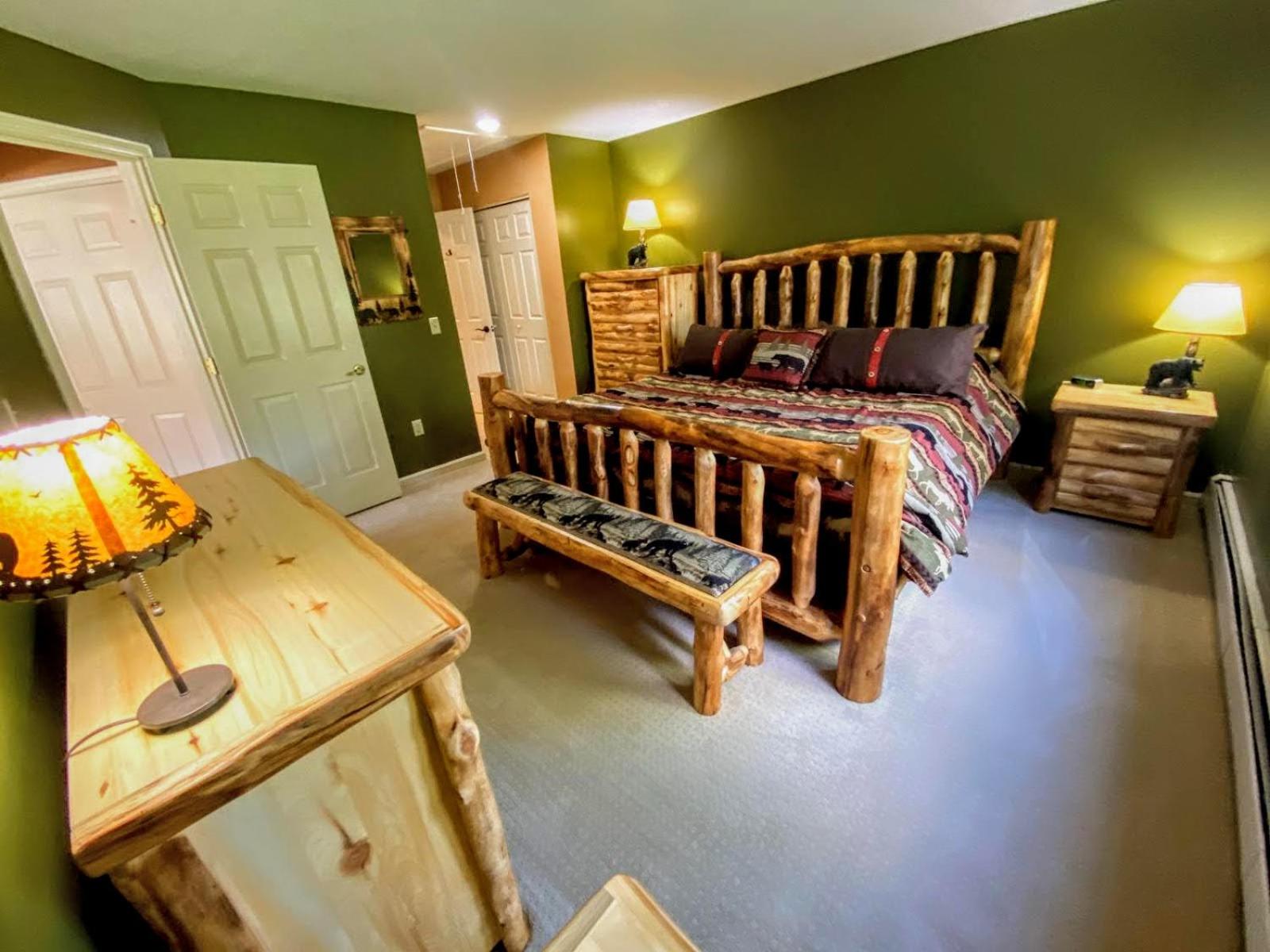 G5 WOW Stunning single level home next to golf course and Mt Washington Hotel AC skiing view 5