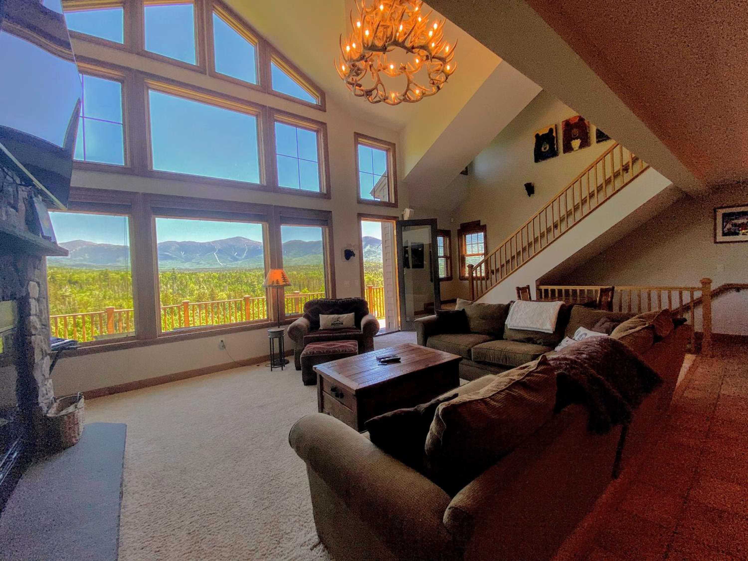 M1 Luxury home a short walk from the Mount Washington Hotel AC heated floor stunning views view 3