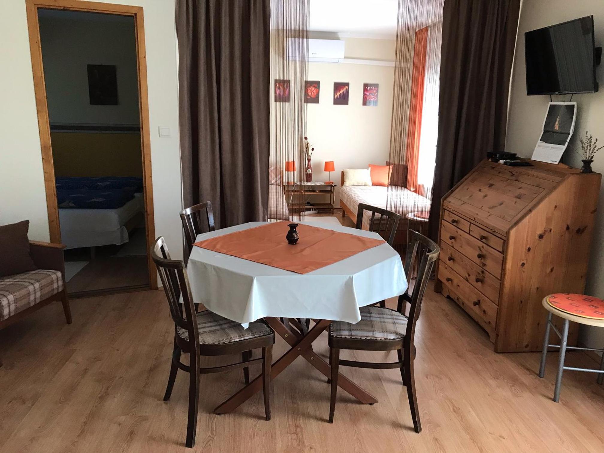 Szende Apartman view 3