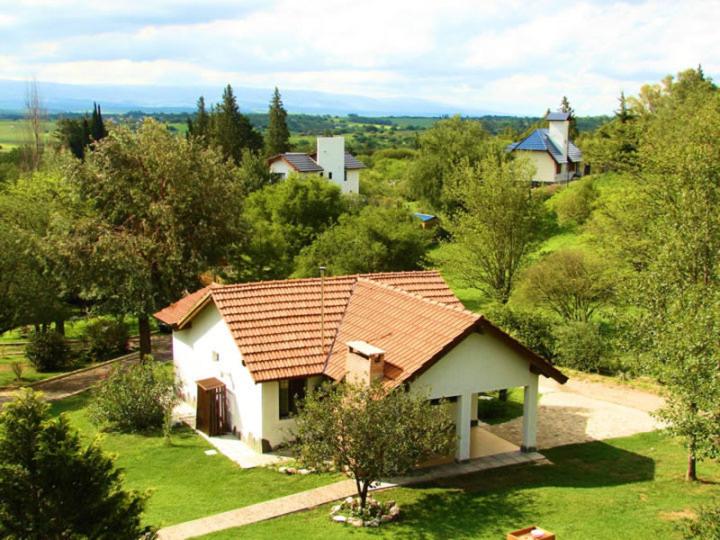Posada del Halcón - Cabañas y Suites
