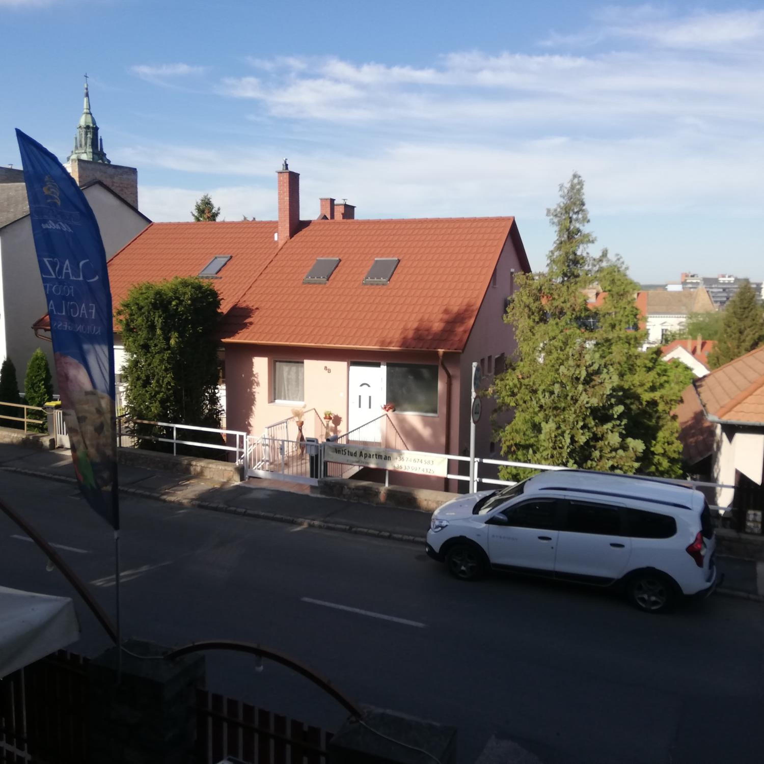 Photo 40