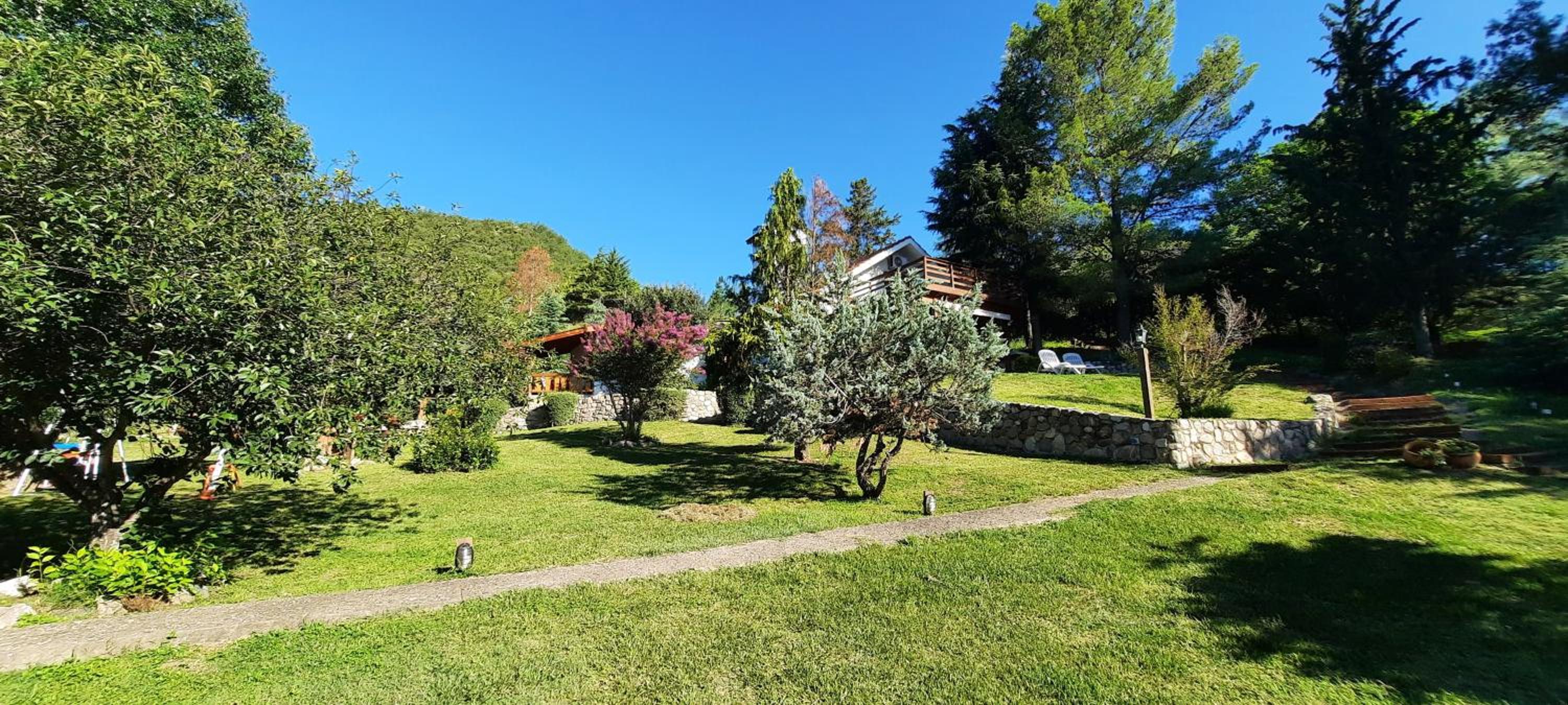 Posada del Halcón - Cabañas y Suites