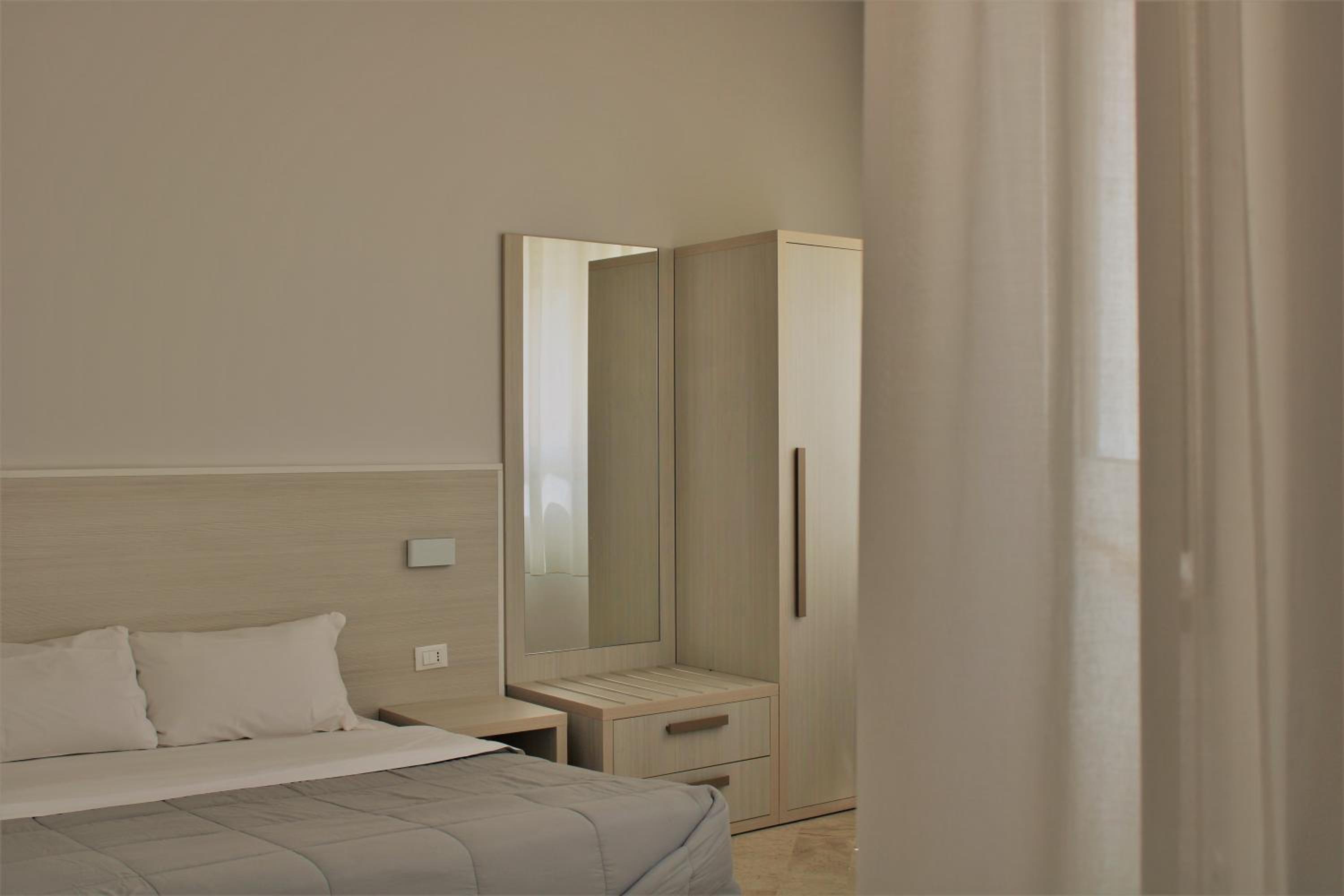Photo 29