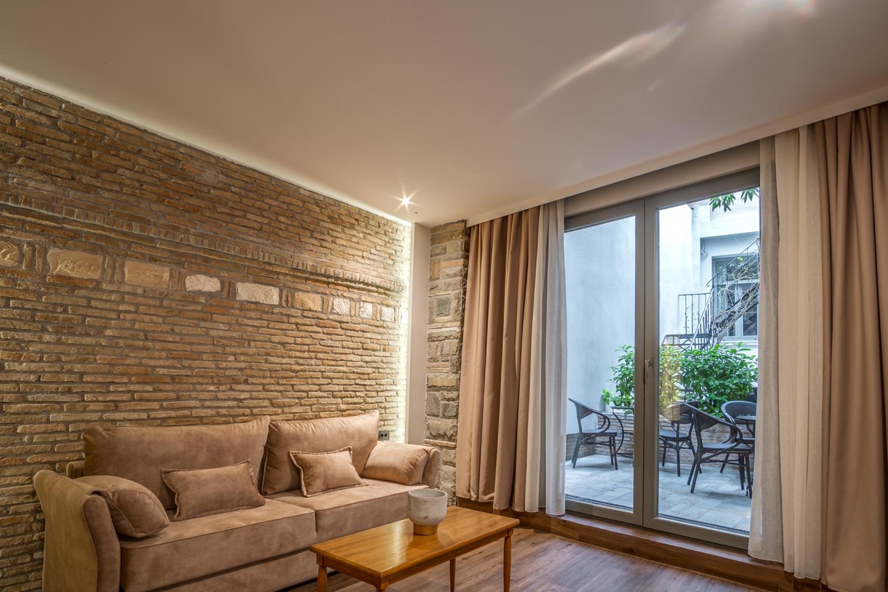 Philia Boutique Hotel