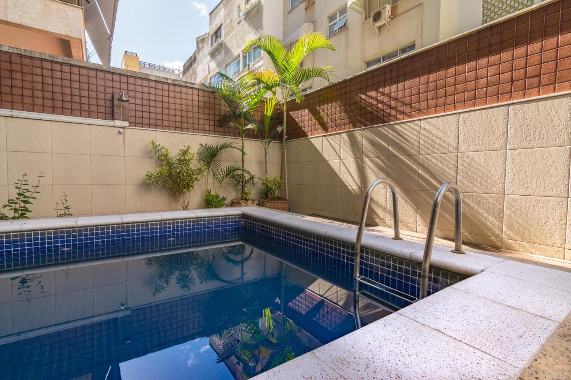 MC FLATS IPANEMA BEACH STAR