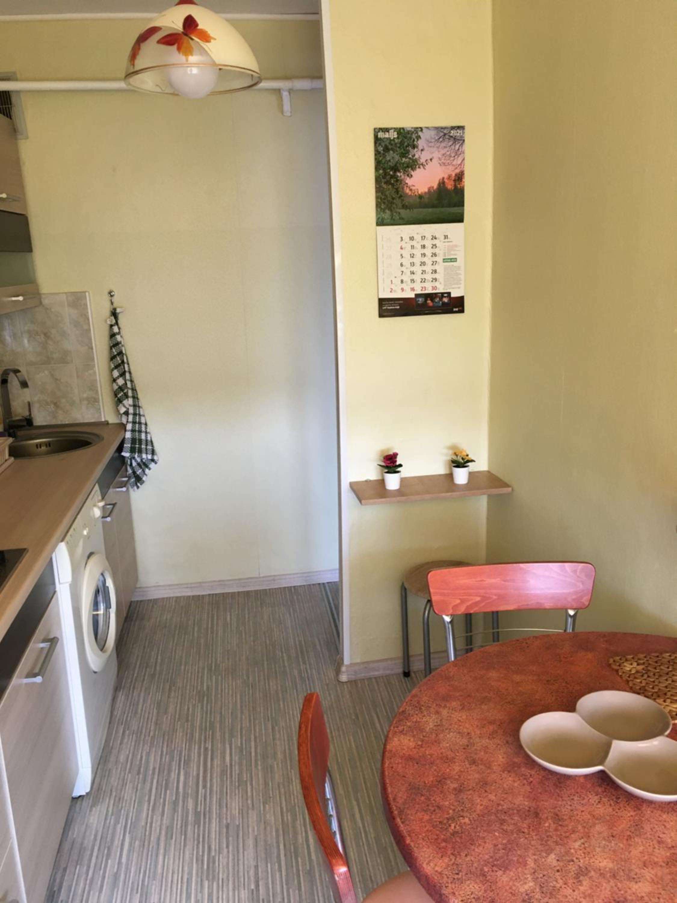 sunny apartment view 4