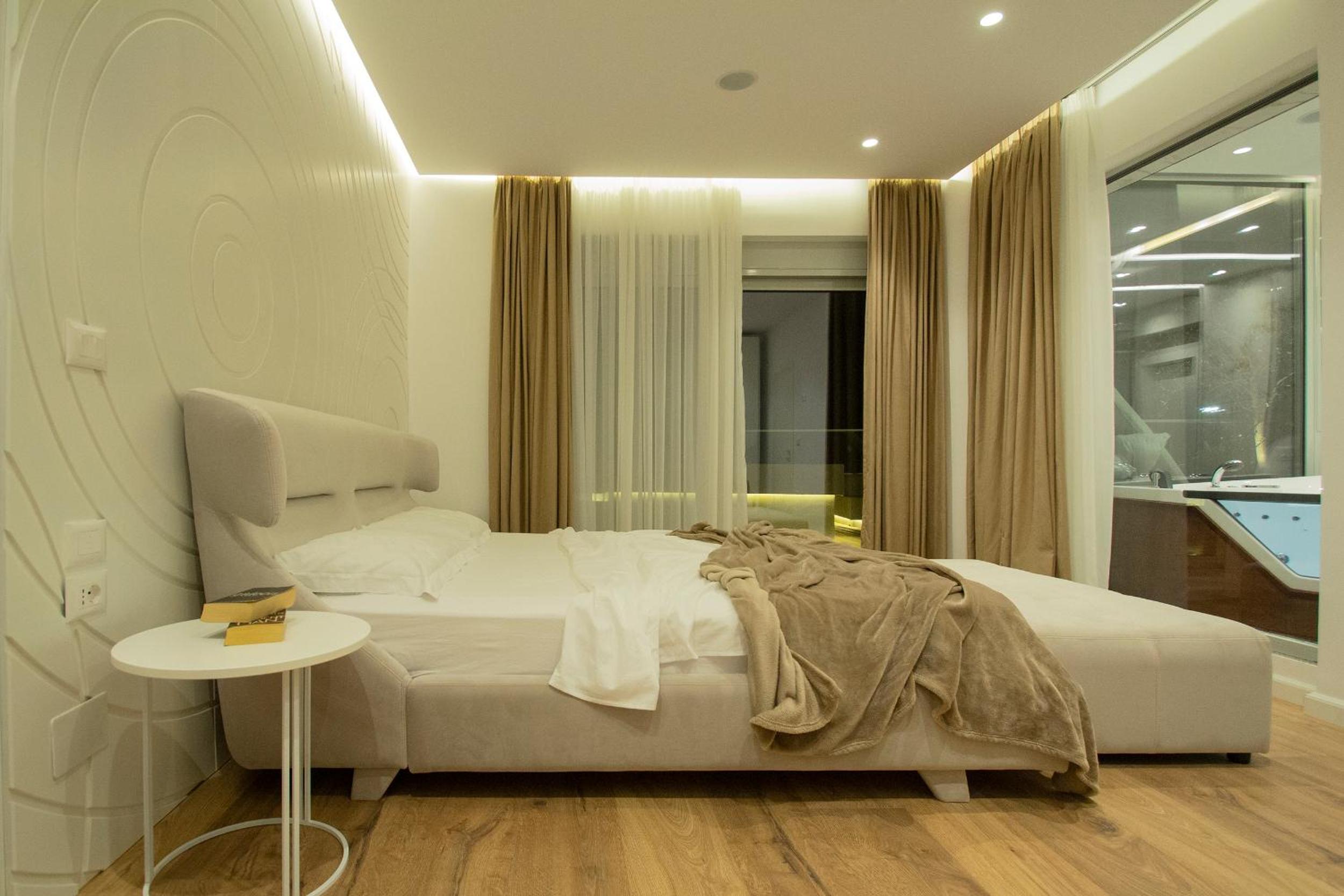 Belleview Apartment 2